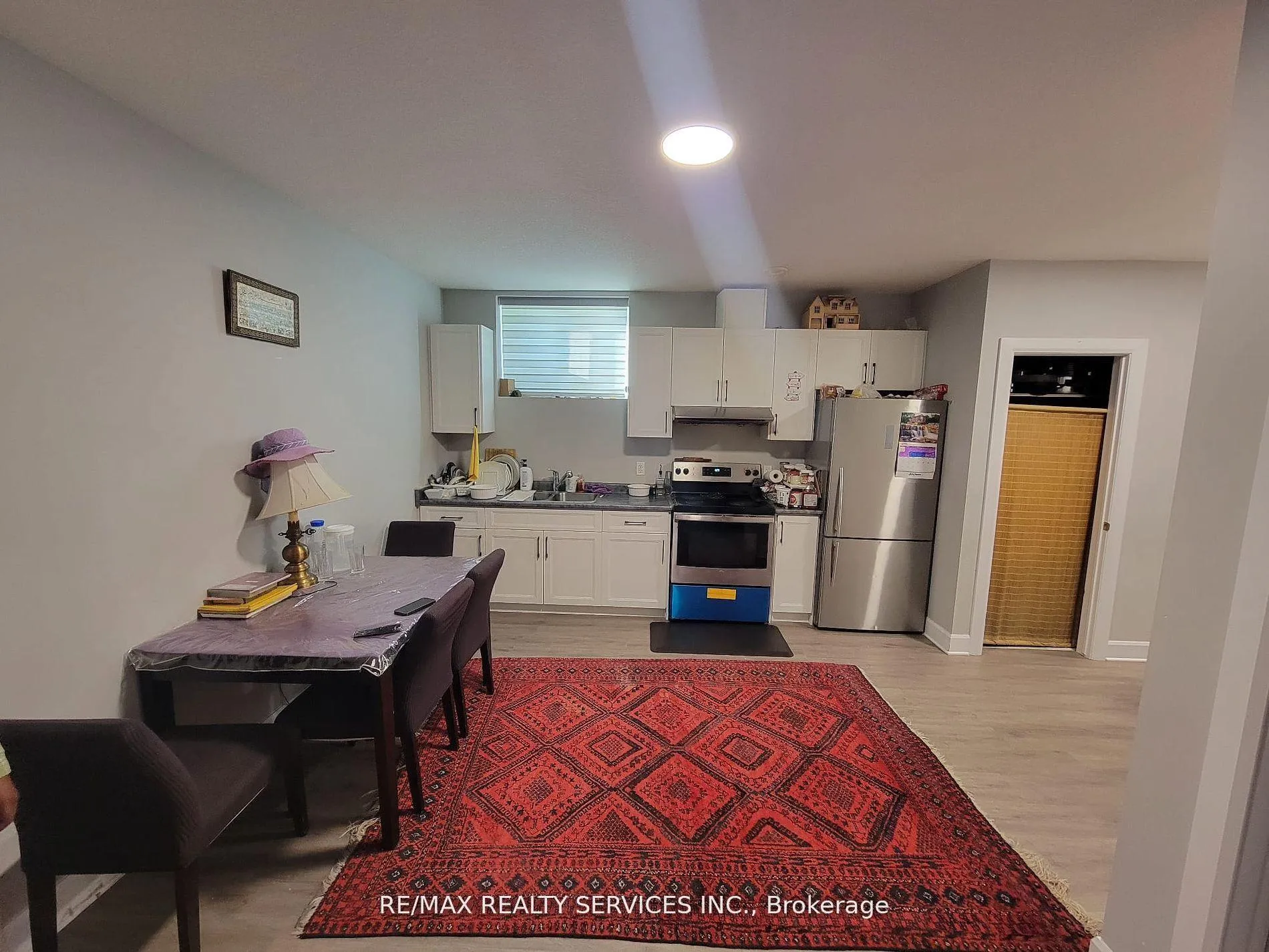 Photo 21 of 1573 Dylan Street, London, East D — HOMEH