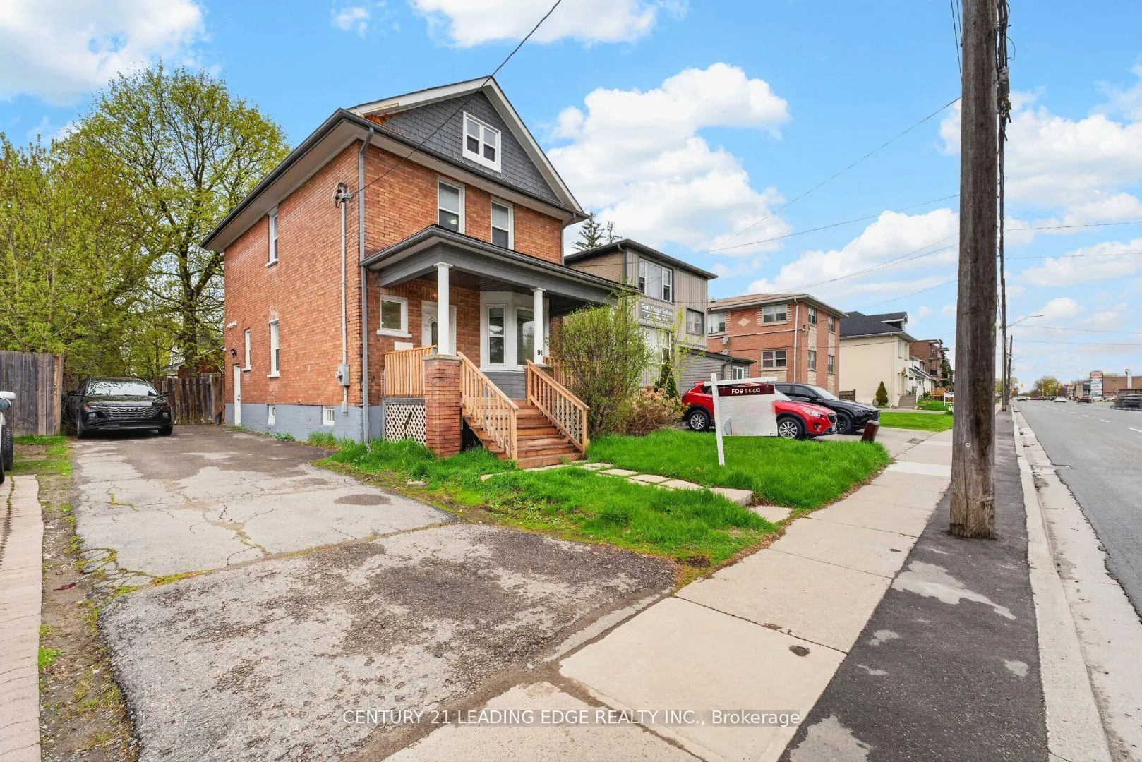Photo 45 of 90 Park Road S, Oshawa, Vanier — HOMEH