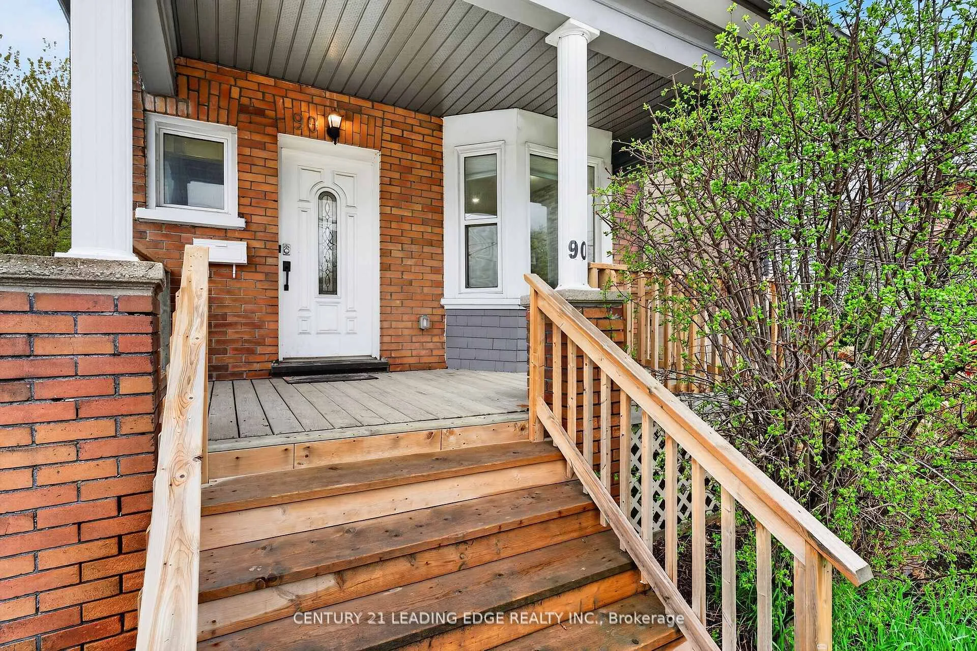 Photo 1 of 90 Park Road S, Oshawa, Vanier — HOMEH