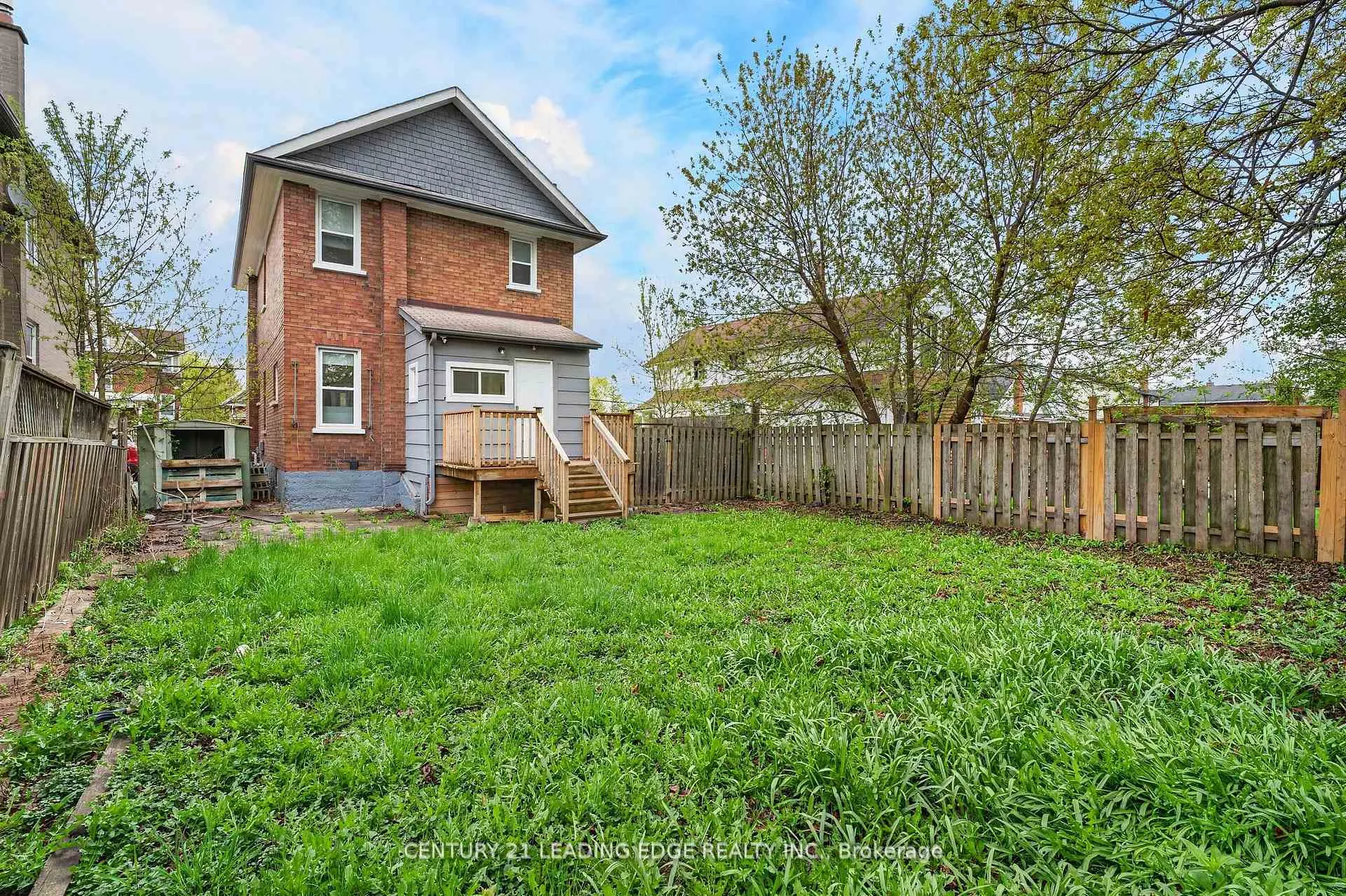 Photo 44 of 90 Park Road S, Oshawa, Vanier — HOMEH