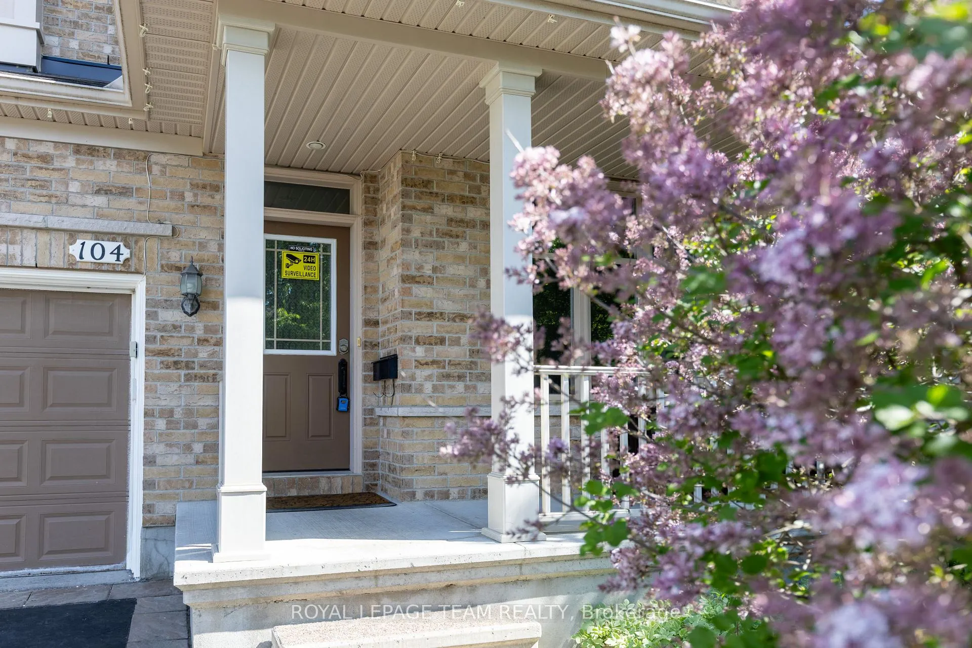 Photo 3 of 104 Panisset Avenue, Ottawa, Kanata - Kanata Lakes/Heritage Hills — HOMEH