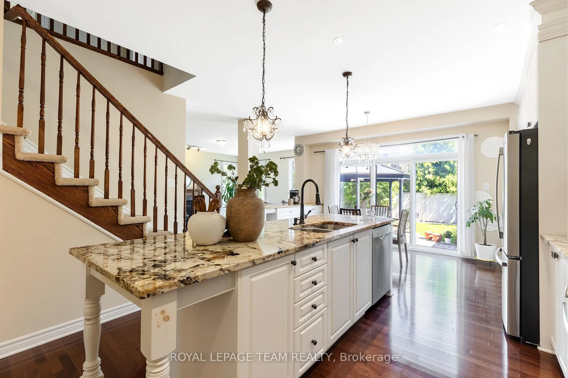 Photo 14 of 104 Panisset Avenue, Ottawa, Kanata - Kanata Lakes/Heritage Hills — HOMEH