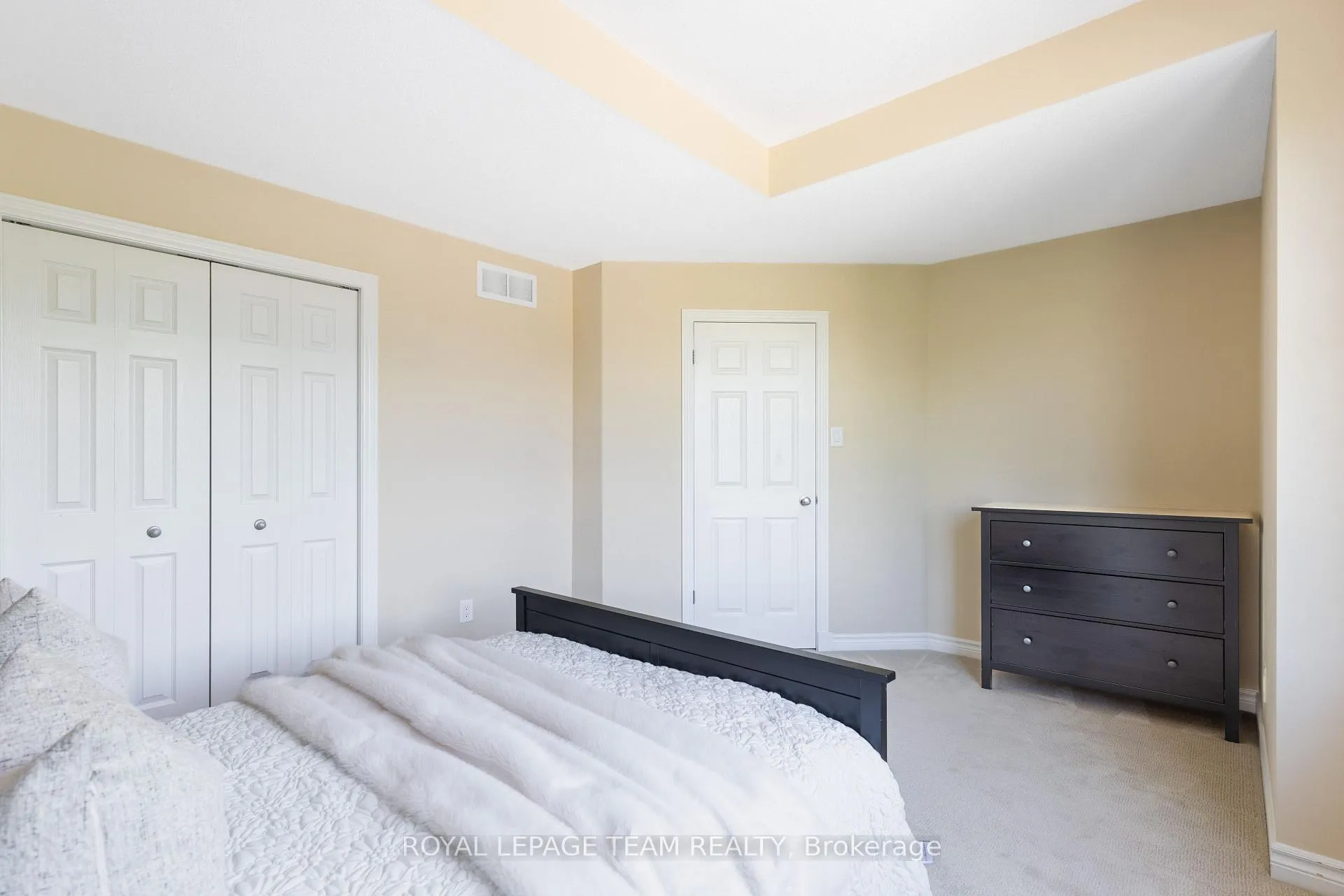 Photo 33 of 104 Panisset Avenue, Ottawa, Kanata - Kanata Lakes/Heritage Hills — HOMEH