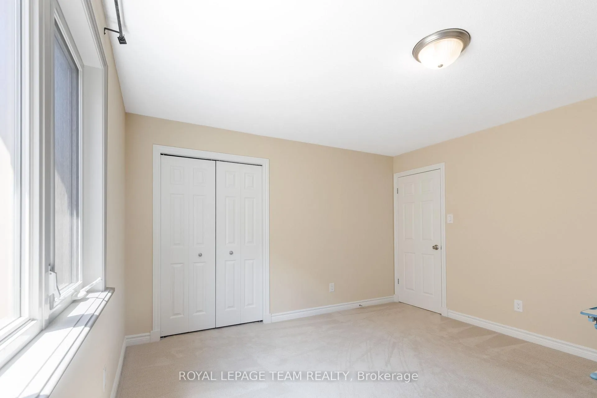 Photo 37 of 104 Panisset Avenue, Ottawa, Kanata - Kanata Lakes/Heritage Hills — HOMEH