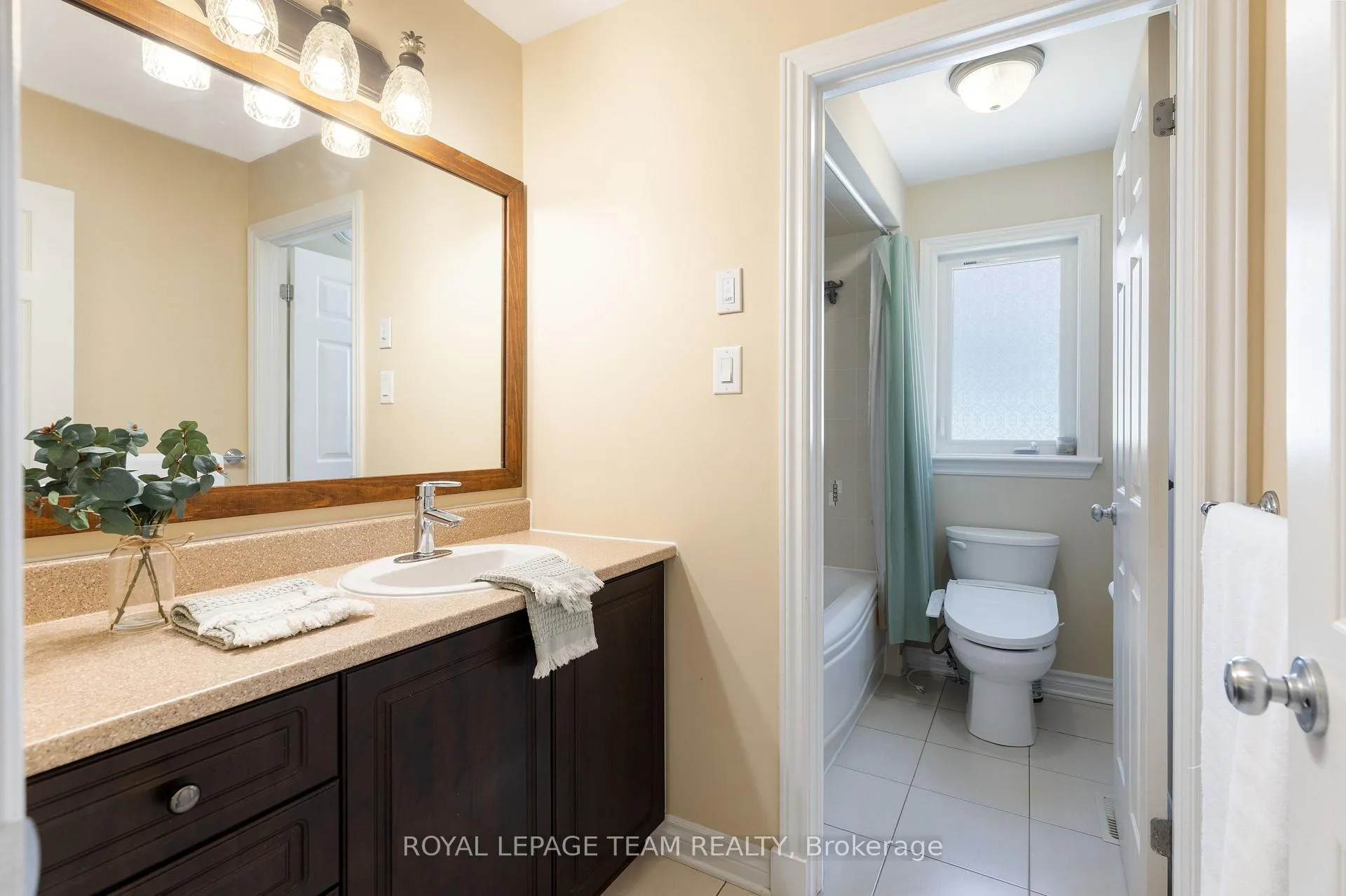 Photo 38 of 104 Panisset Avenue, Ottawa, Kanata - Kanata Lakes/Heritage Hills — HOMEH