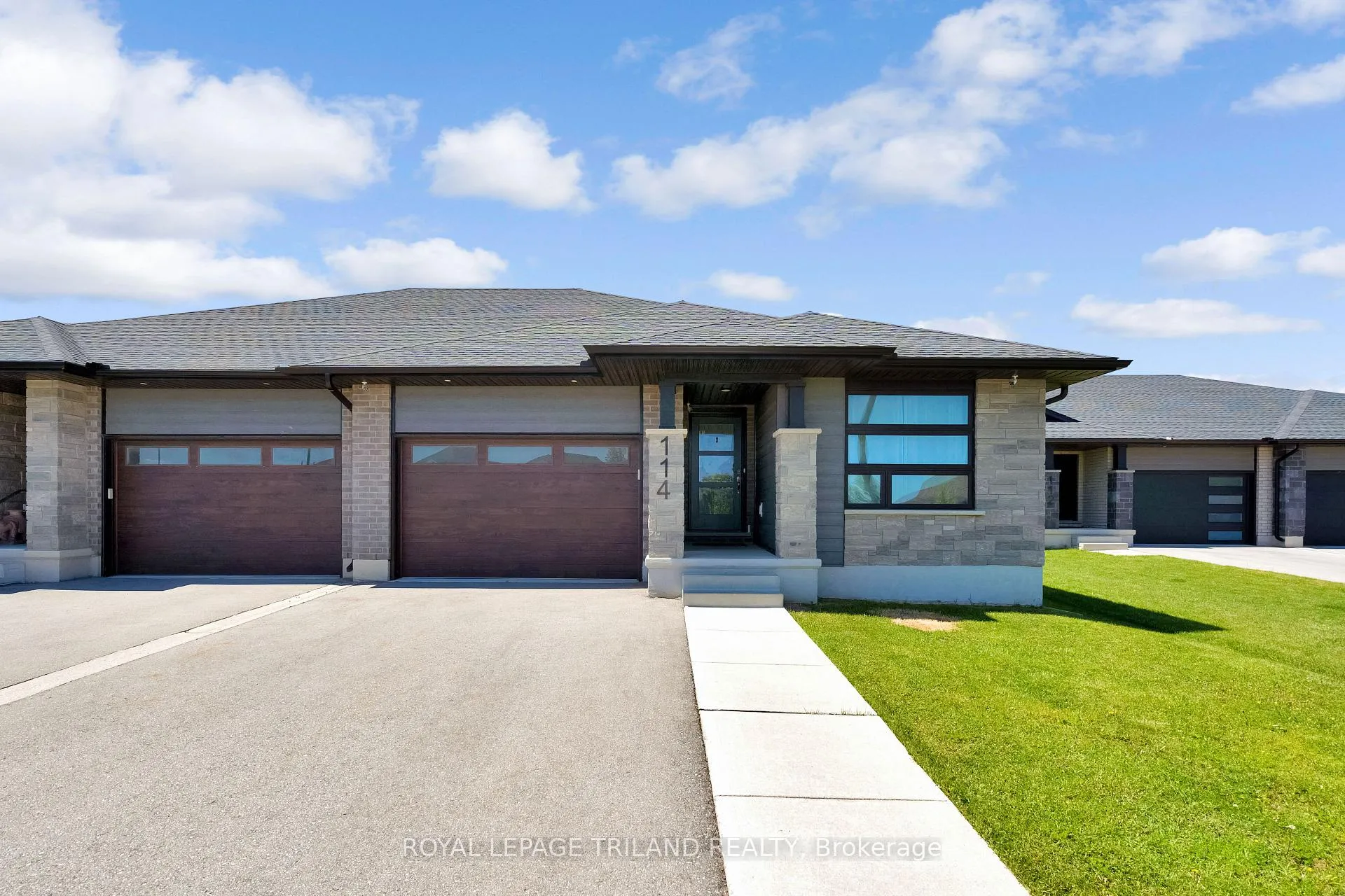 Photo 1 of 114 Benjamin Parkway, St. Thomas — HOMEH