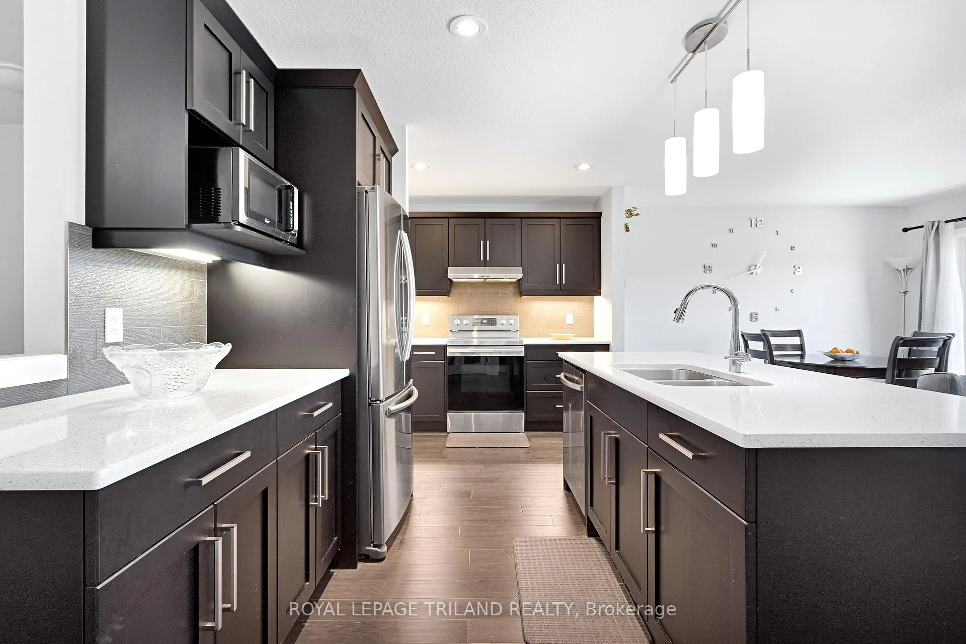 Photo 6 of 114 Benjamin Parkway, St. Thomas — HOMEH