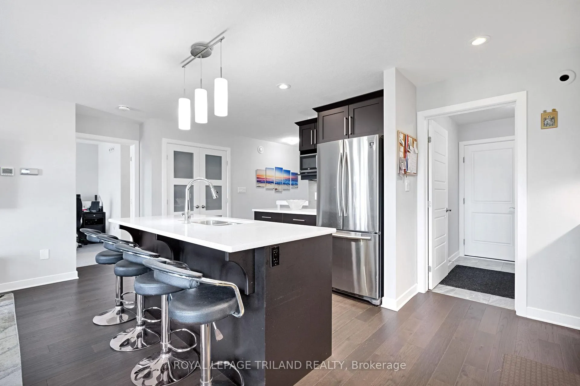 Photo 9 of 114 Benjamin Parkway, St. Thomas — HOMEH