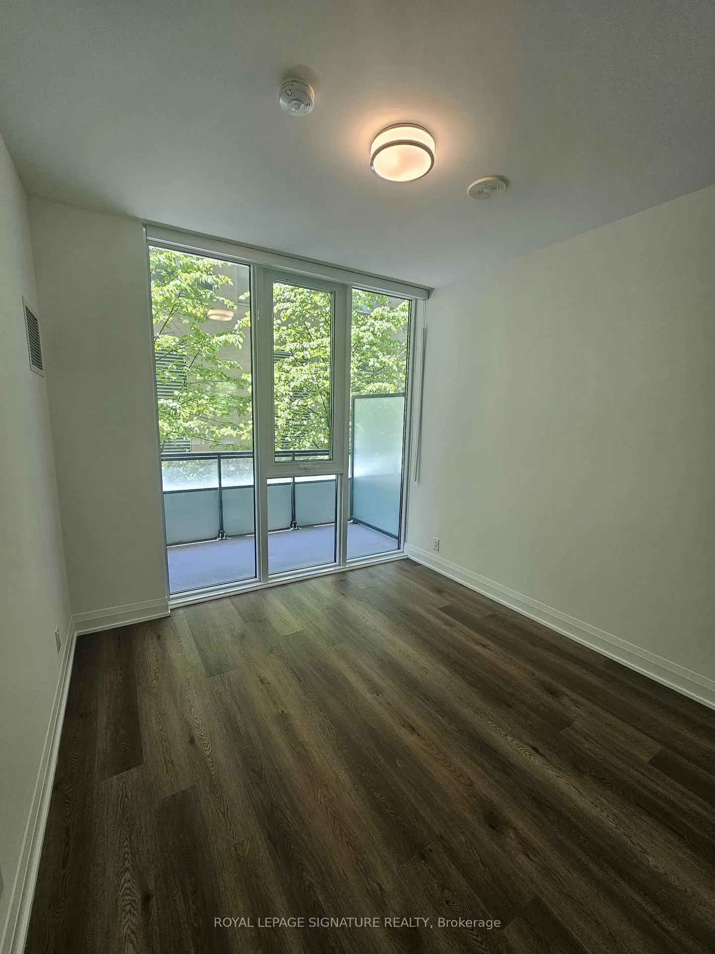 Photo 13 of Unit 208, 65 Broadway Avenue, Toronto, Mount Pleasant West — HOMEH