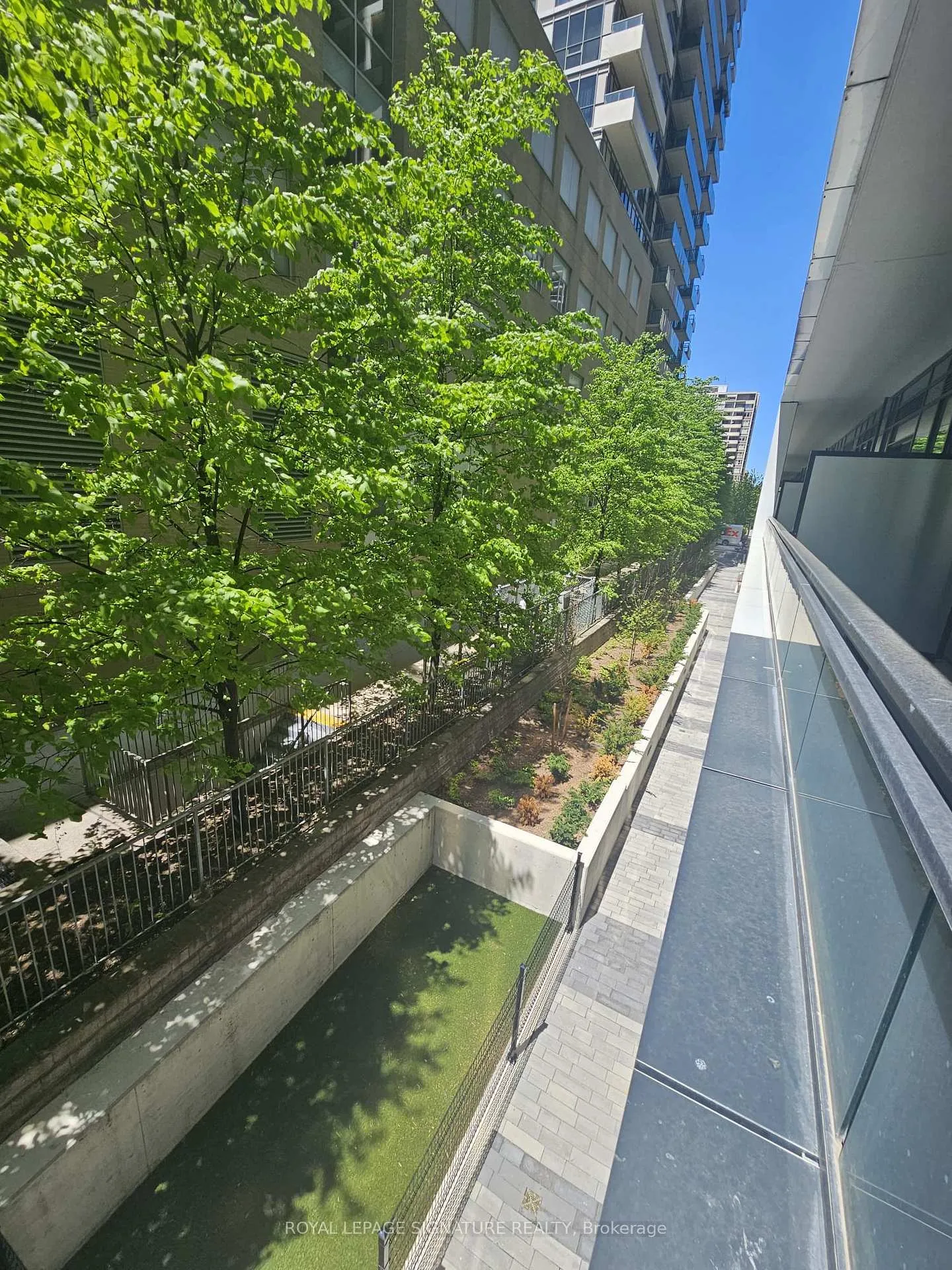 Photo 22 of Unit 208, 65 Broadway Avenue, Toronto, Mount Pleasant West — HOMEH