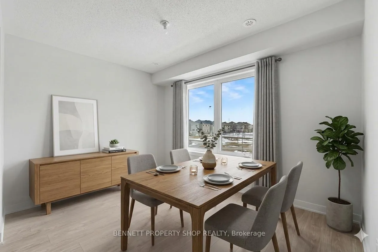 Photo 5 of 2412 Watercolours Way, Ottawa, Barrhaven - Half Moon Bay — HOMEH