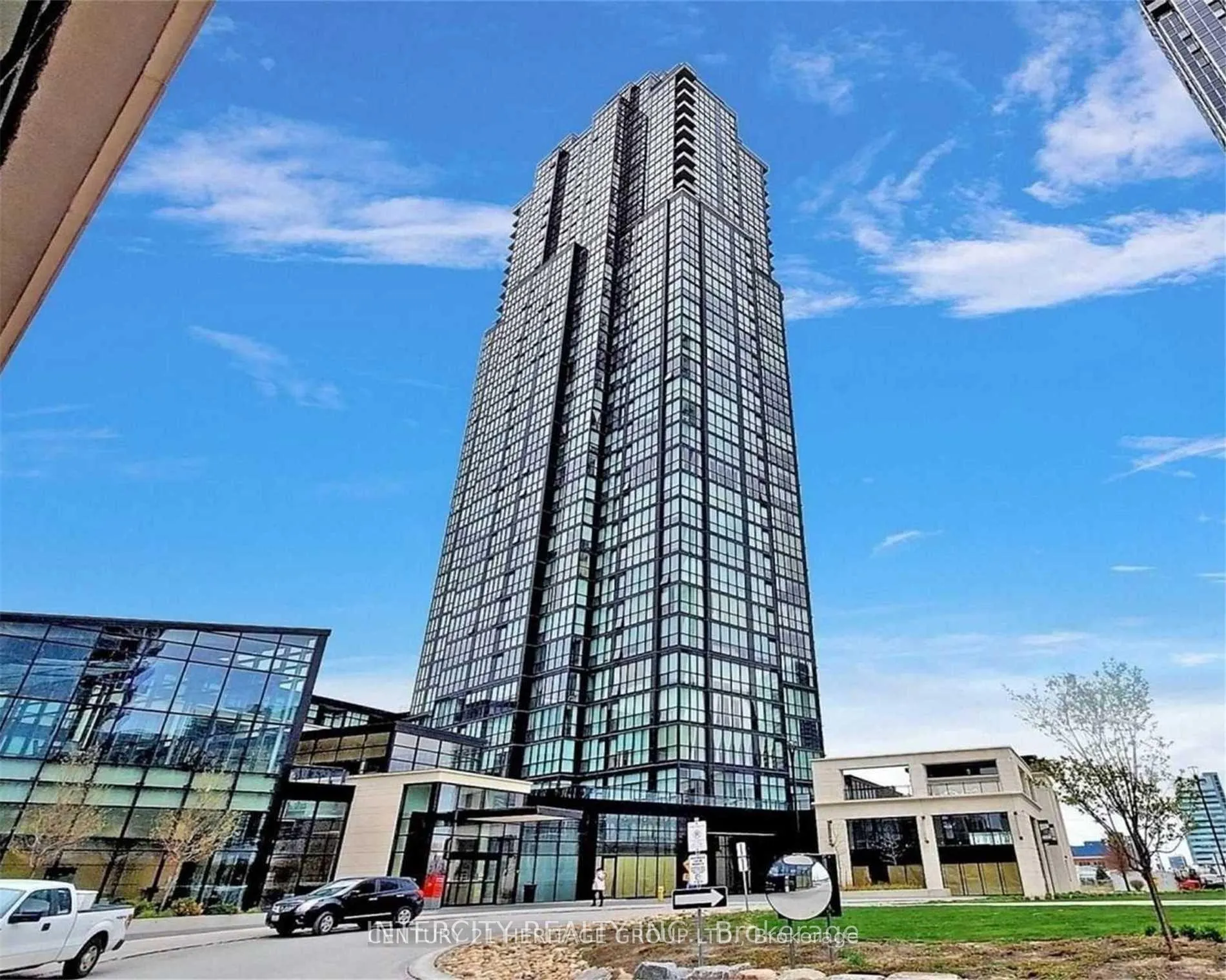 Photo 2 of Unit 1407, 2910 Highway 7, Vaughan, Concord — HOMEH