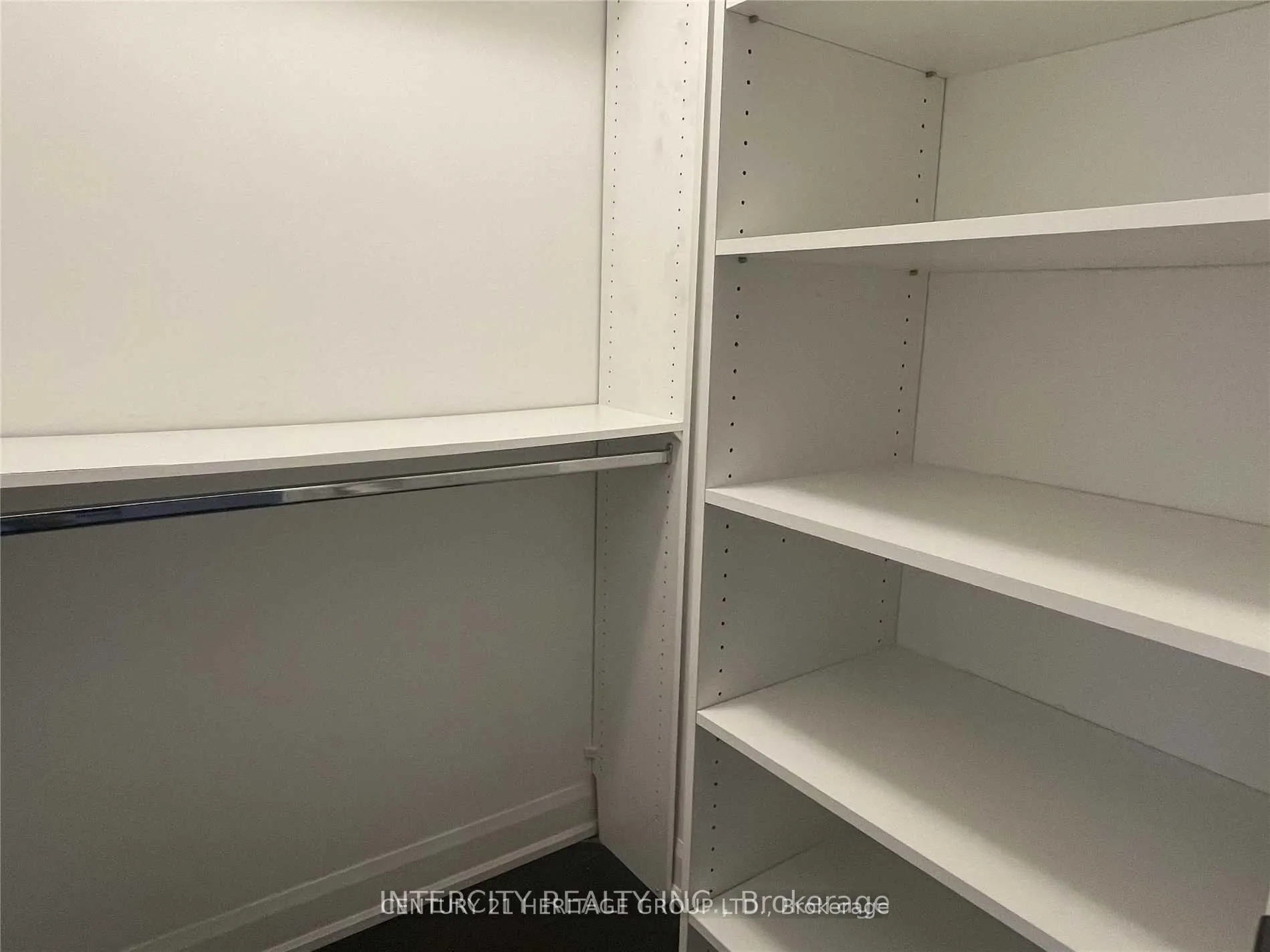 Photo 9 of Unit 1407, 2910 Highway 7, Vaughan, Concord — HOMEH