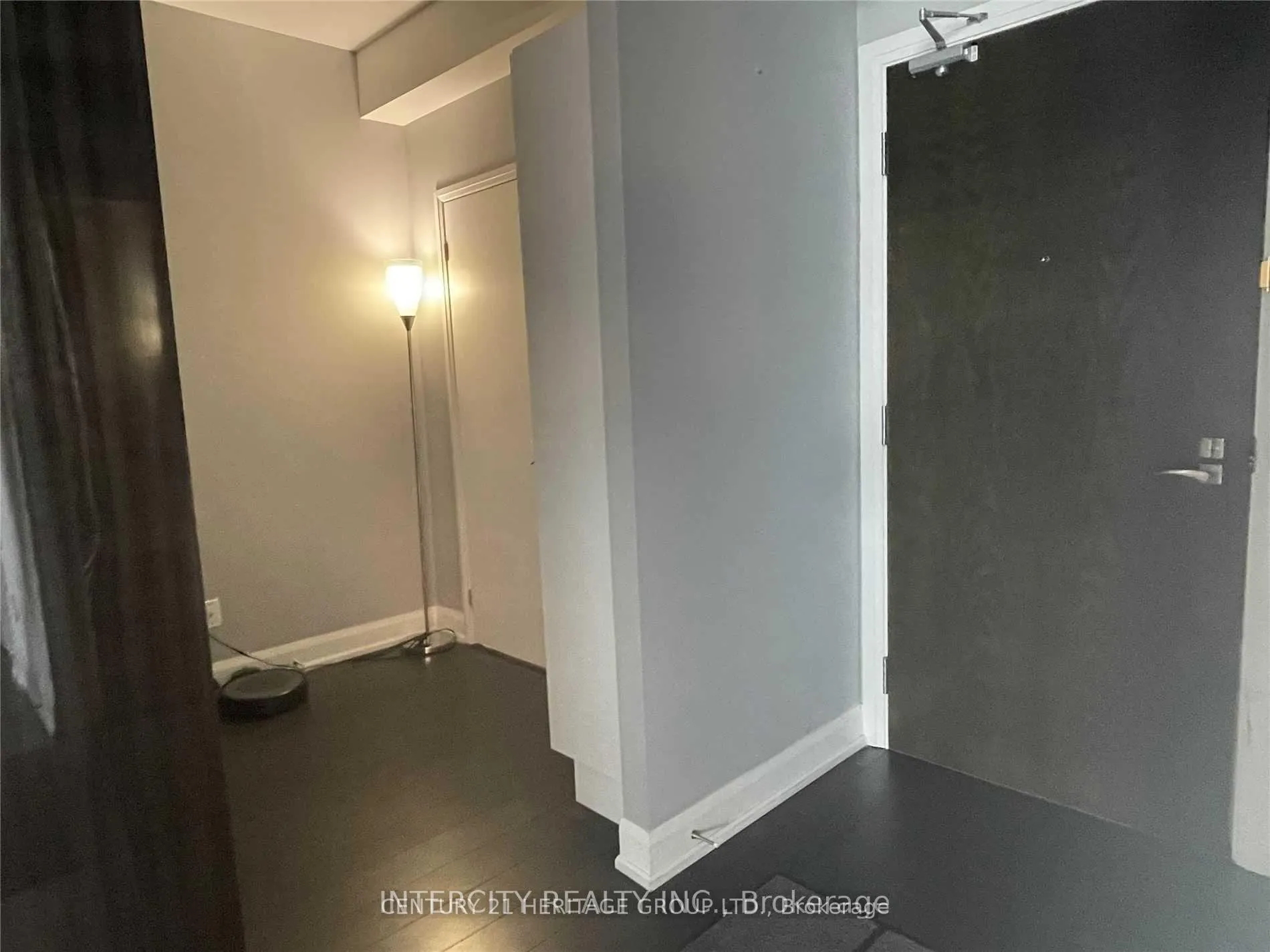 Photo 10 of Unit 1407, 2910 Highway 7, Vaughan, Concord — HOMEH