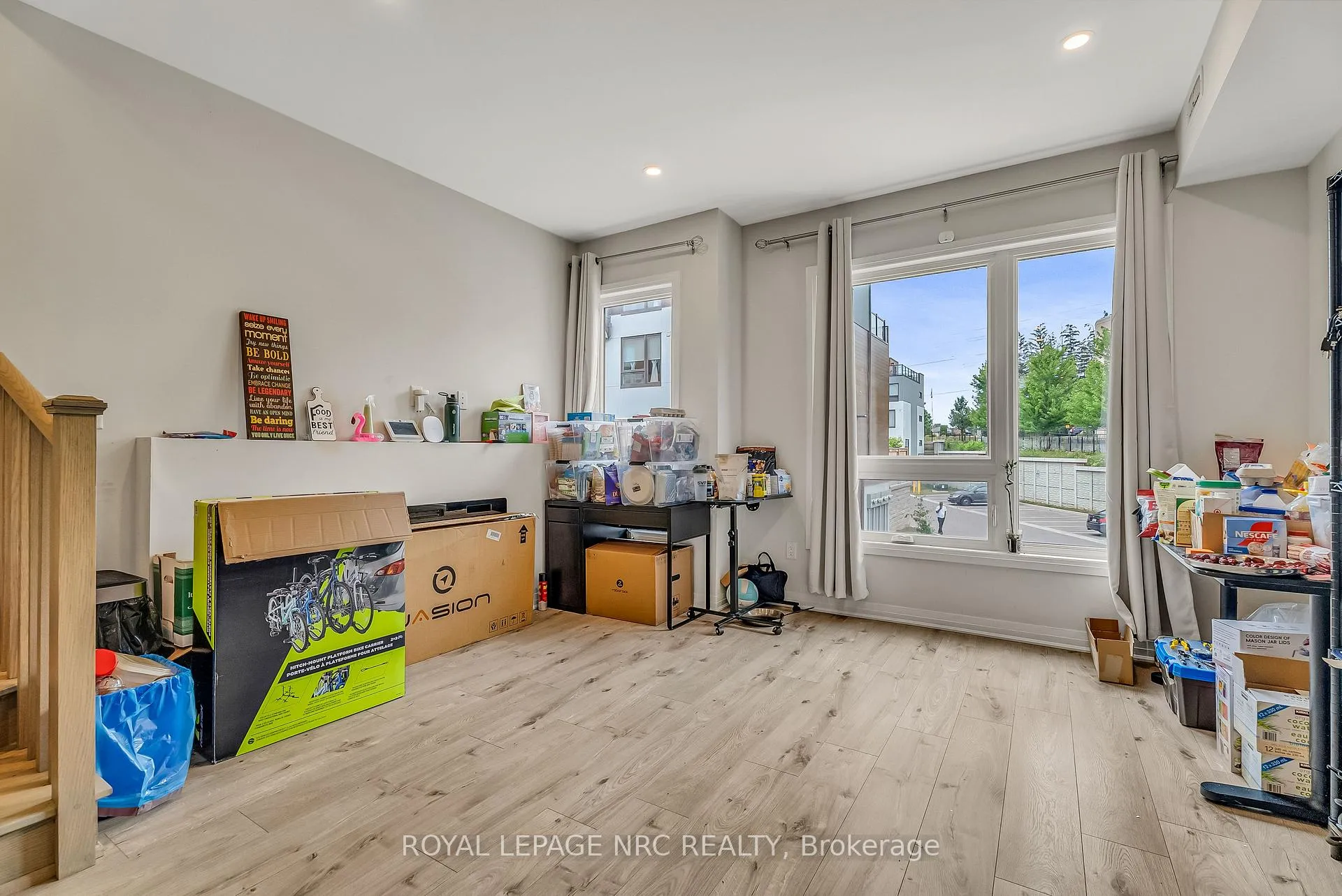 Photo 10 of 1670 Pleasure Valley Path, Oshawa, Samac — HOMEH