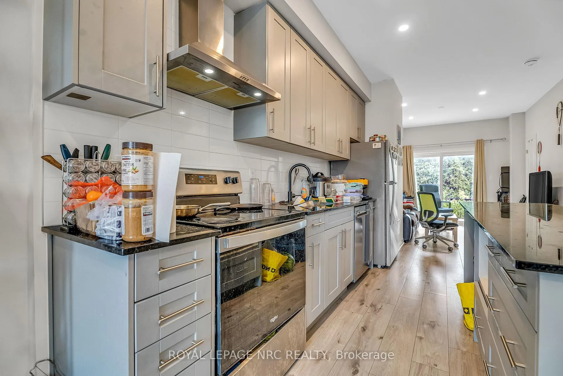 Photo 15 of 1670 Pleasure Valley Path, Oshawa, Samac — HOMEH