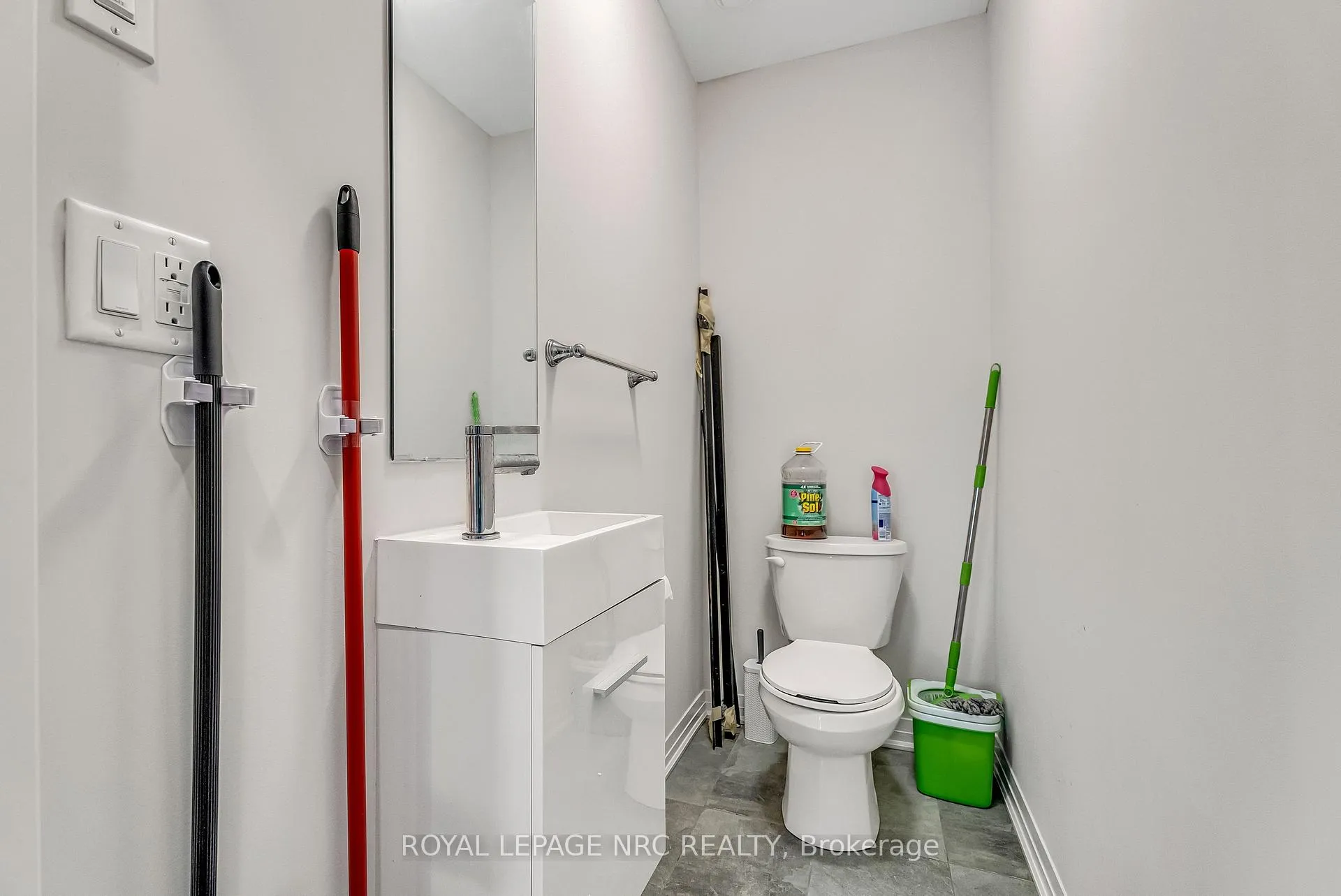 Photo 19 of 1670 Pleasure Valley Path, Oshawa, Samac — HOMEH