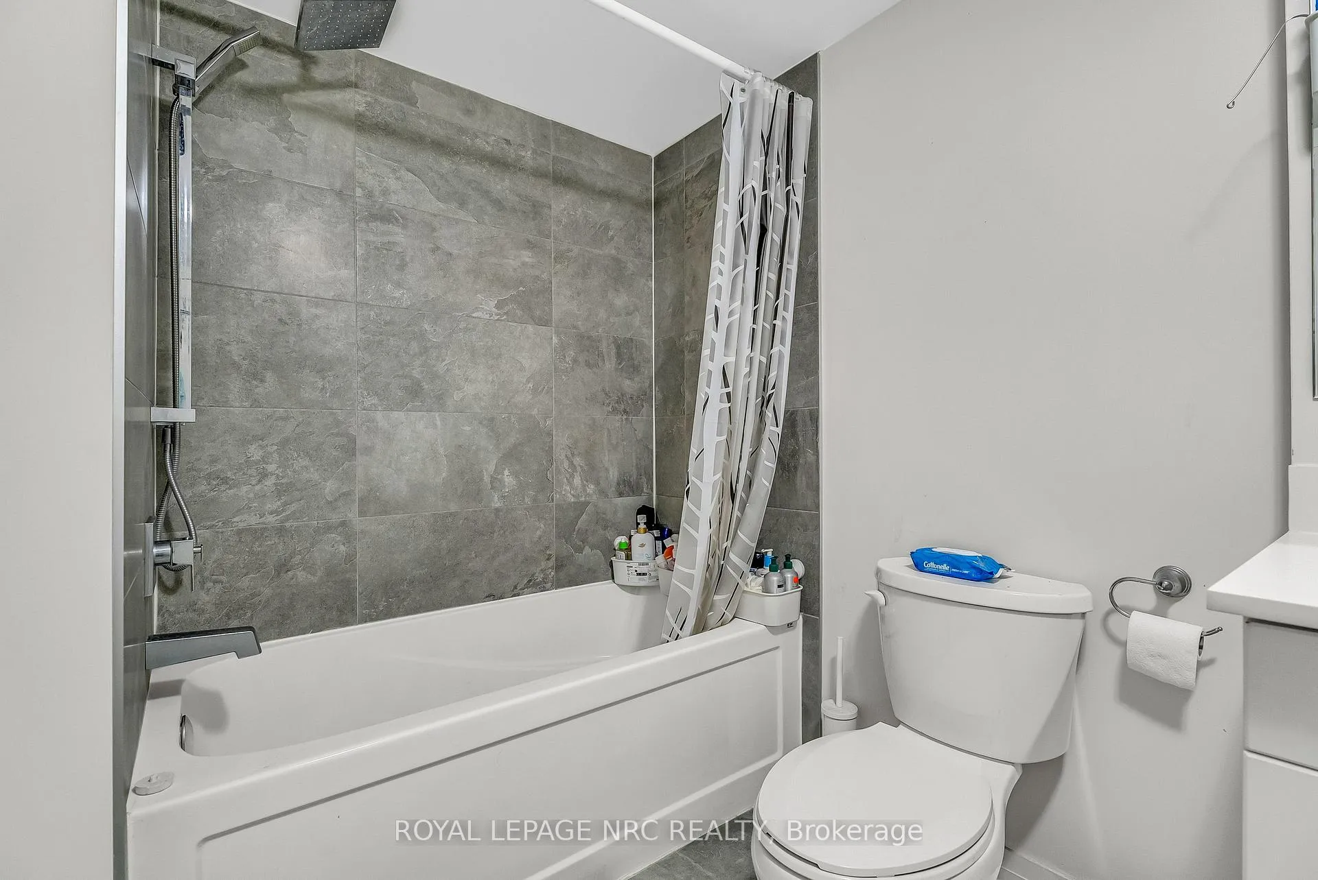 Photo 43 of 1670 Pleasure Valley Path, Oshawa, Samac — HOMEH