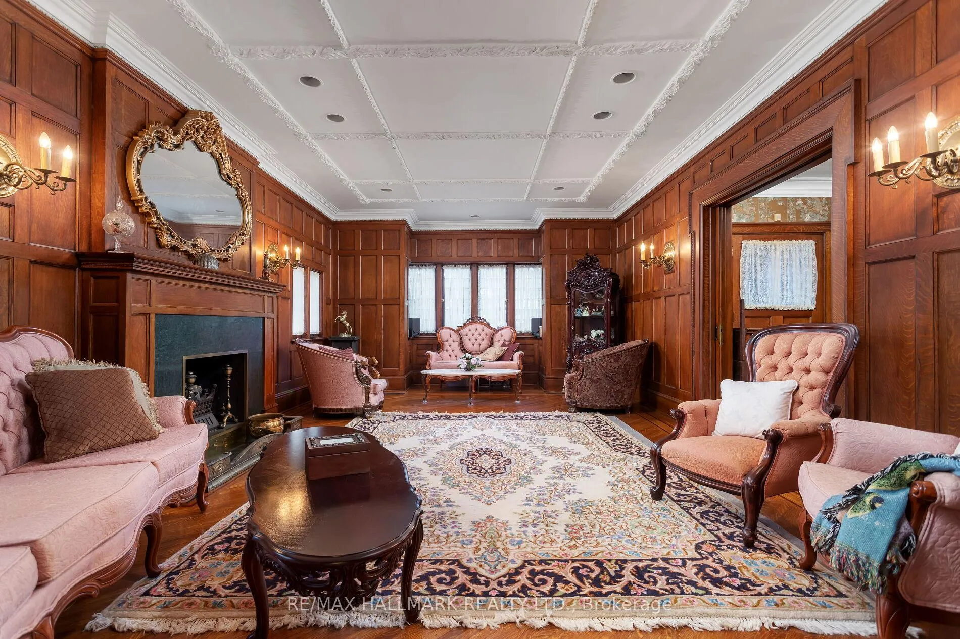 Photo 2 of 60 Indian Grove, Toronto, High Park-Swansea — HOMEH