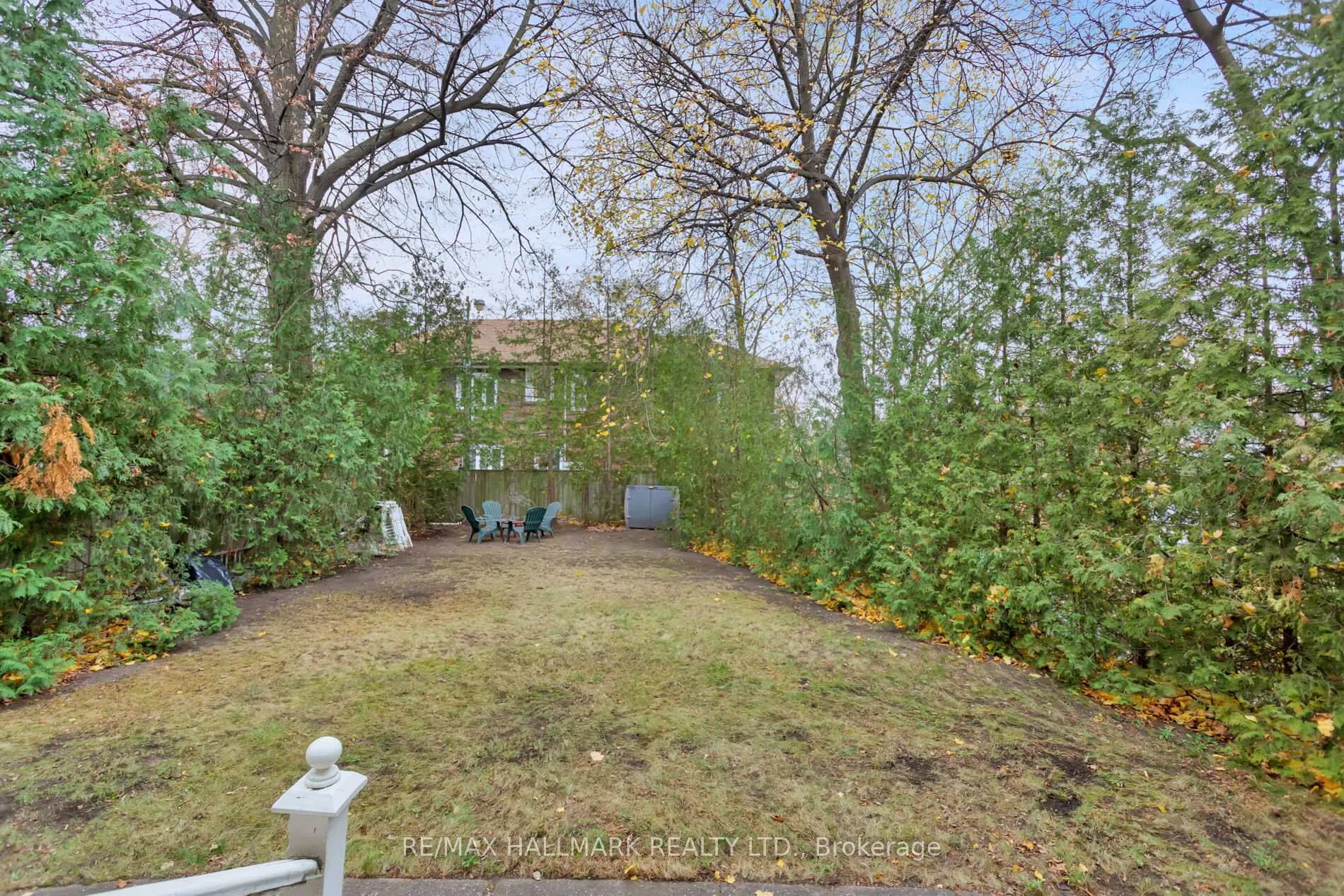 Photo 25 of 60 Indian Grove, Toronto, High Park-Swansea — HOMEH