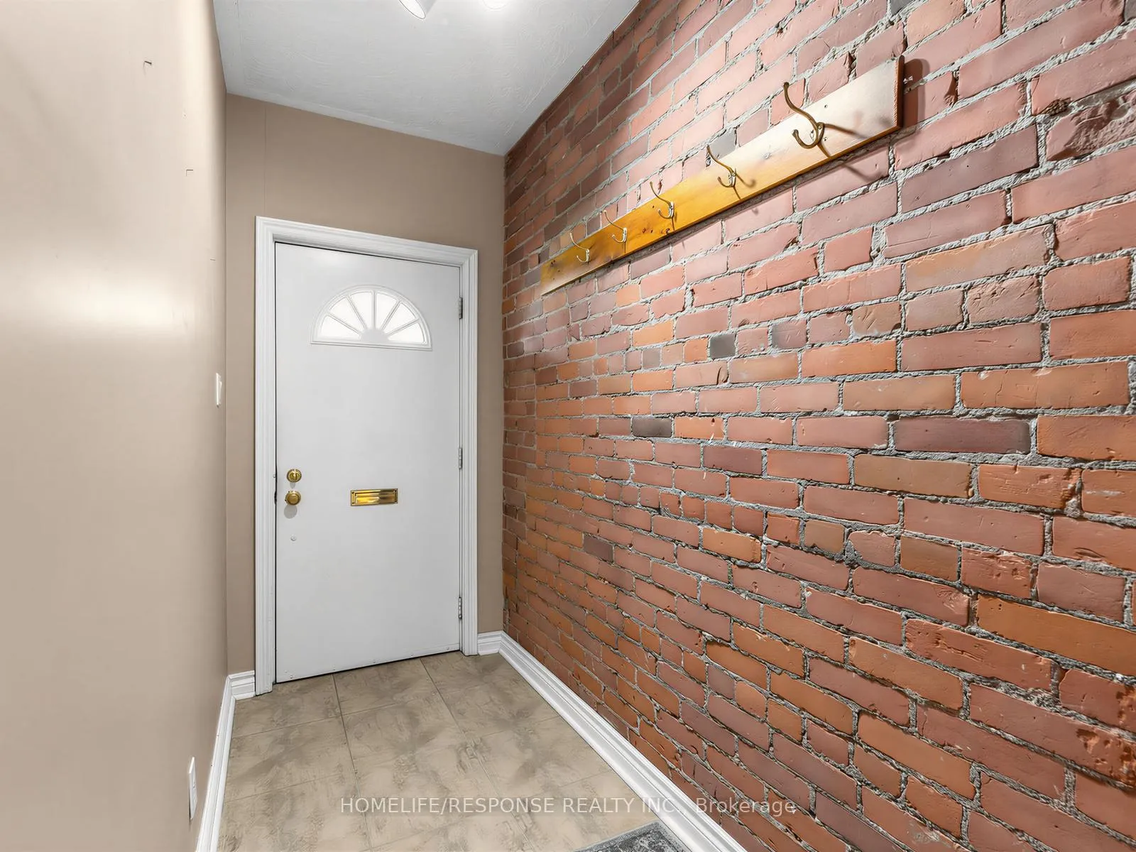 Photo 22 of 127 Lee Avenue, Toronto, The Beaches — HOMEH