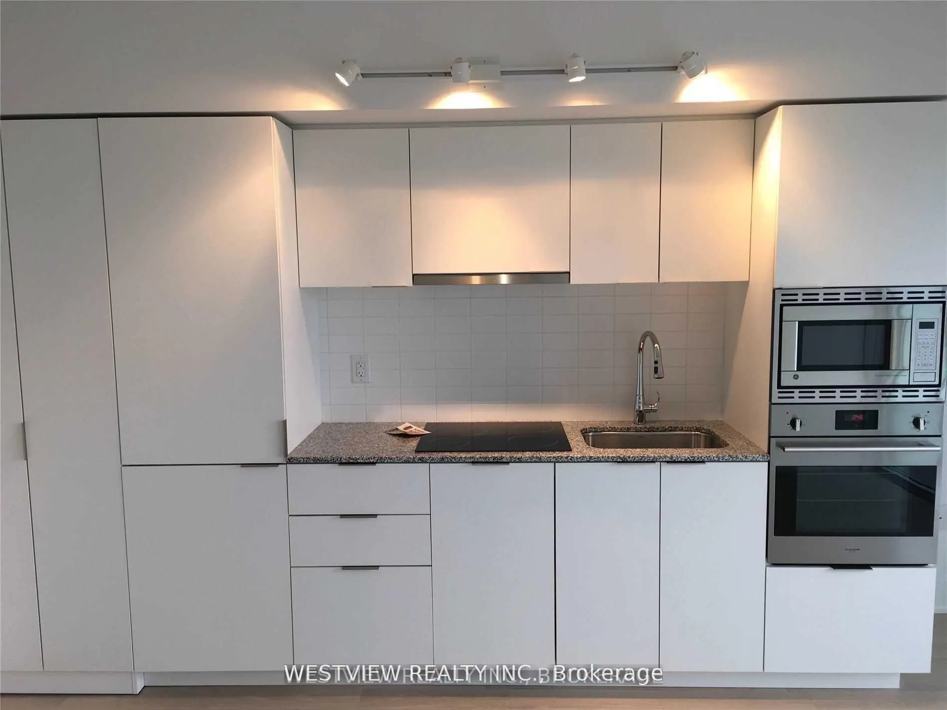 Photo 8 of Unit 2910, 955 Bay Street, Toronto, Bay Street Corridor — HOMEH