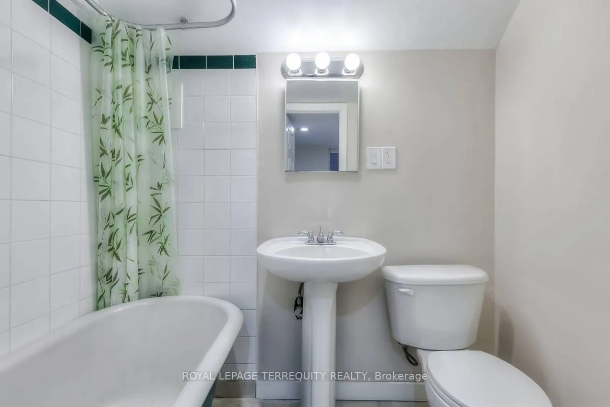Photo 7 of Unit Bsmt, 1760 Queen Street E, Toronto, The Beaches — HOMEH