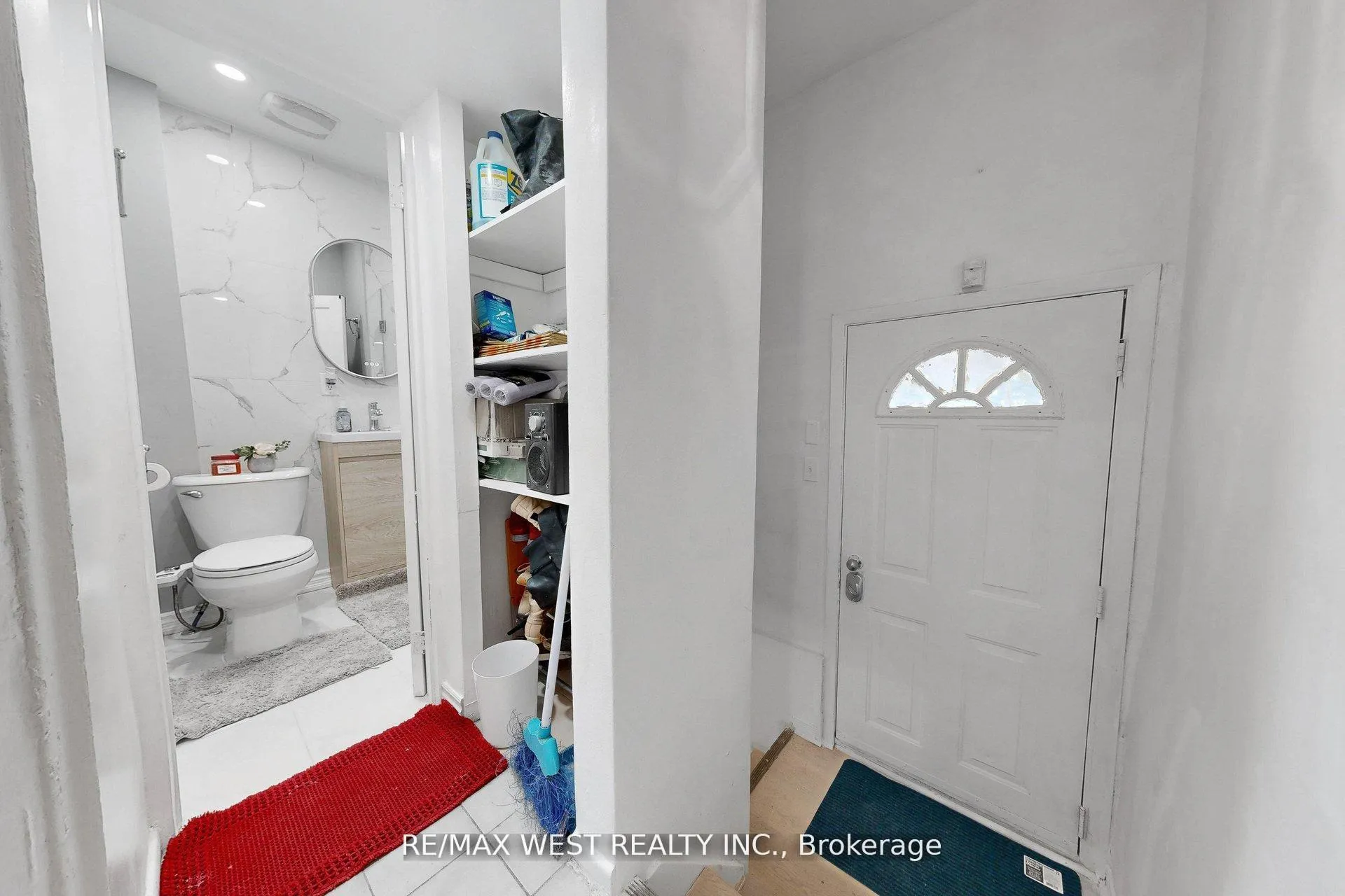 Photo 15 of 538 McRoberts Avenue, Toronto, Caledonia-Fairbank — HOMEH