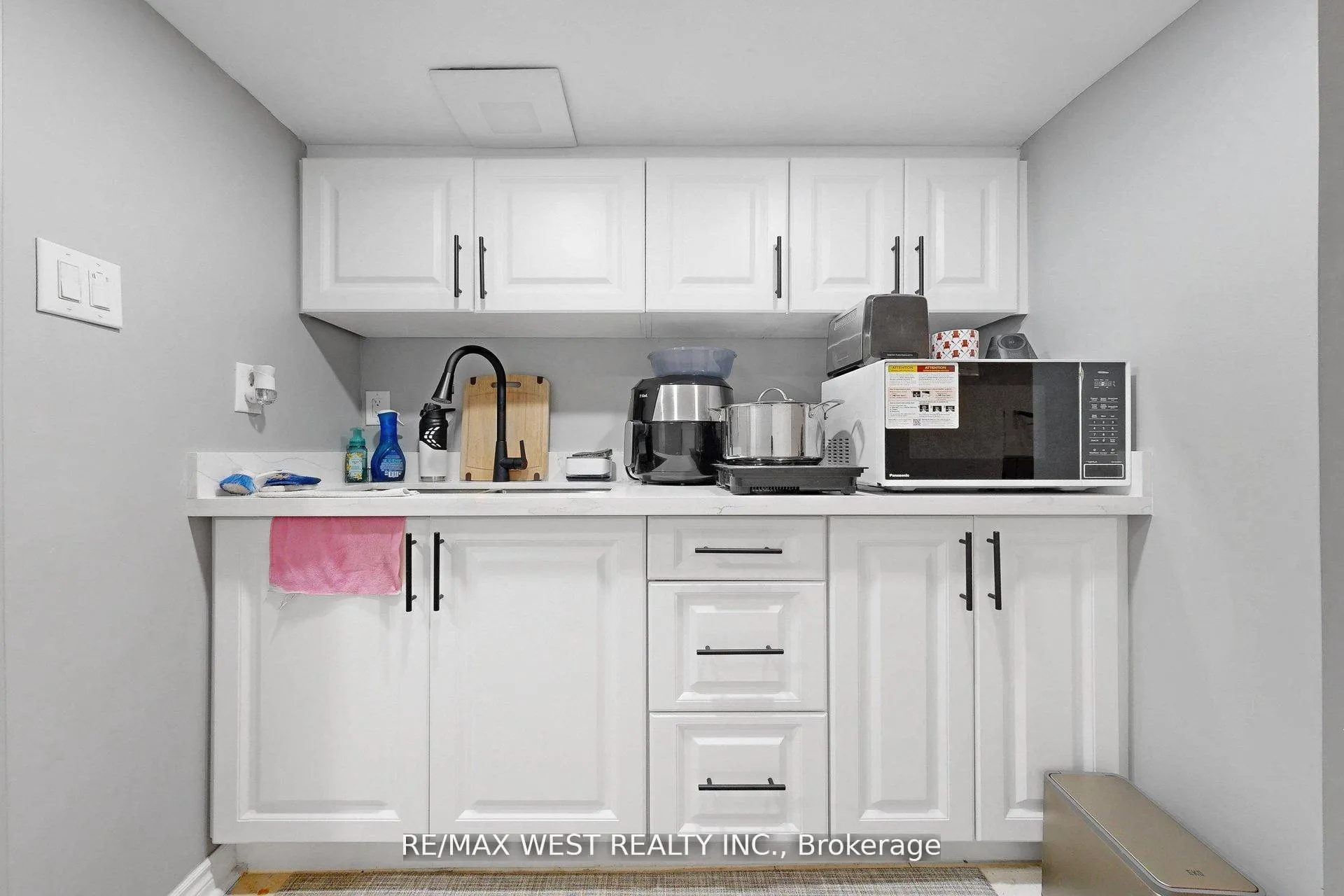Photo 21 of 538 McRoberts Avenue, Toronto, Caledonia-Fairbank — HOMEH