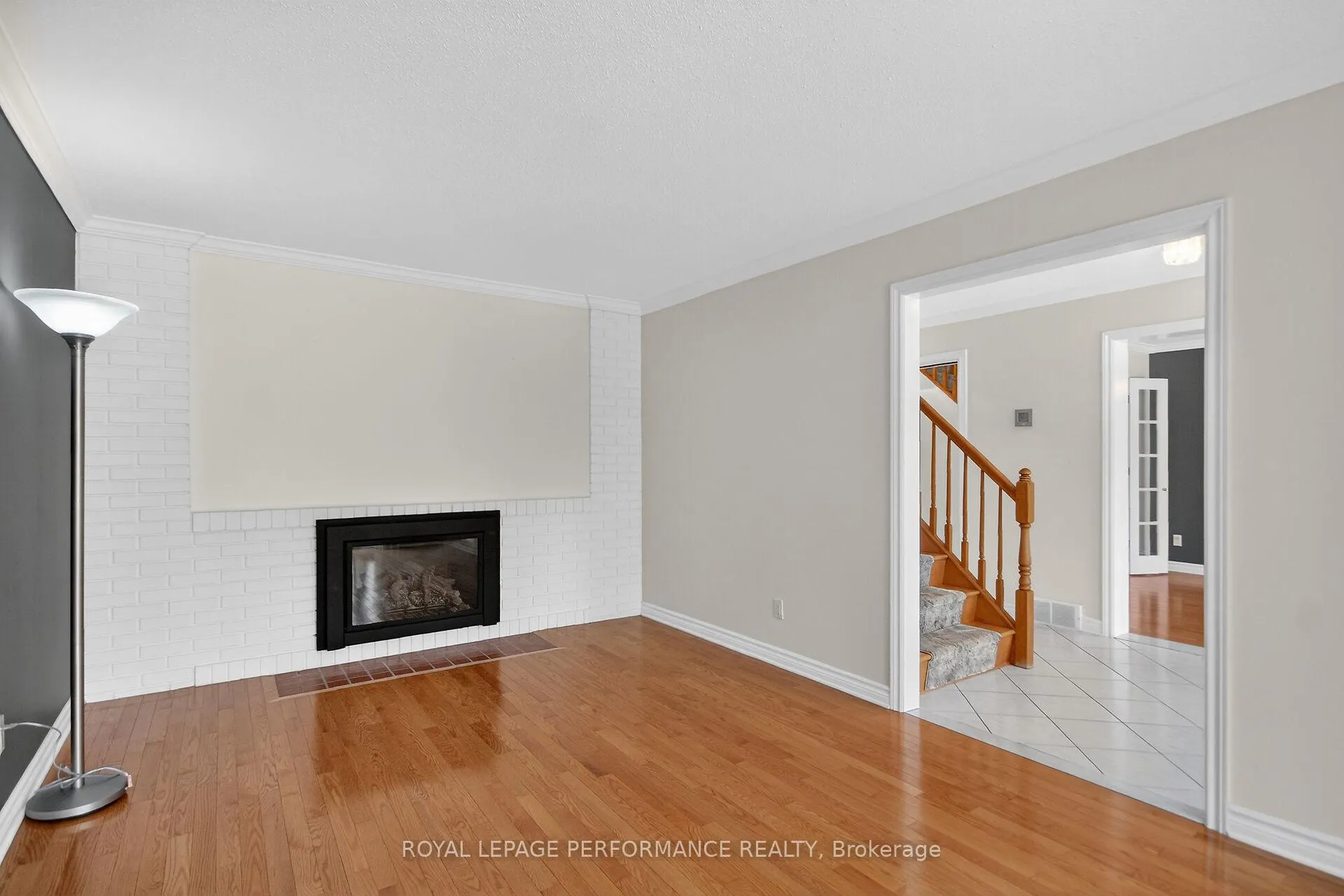 Photo 11 of 15 Hallowell Court, Ottawa, Arlington Woods — HOMEH