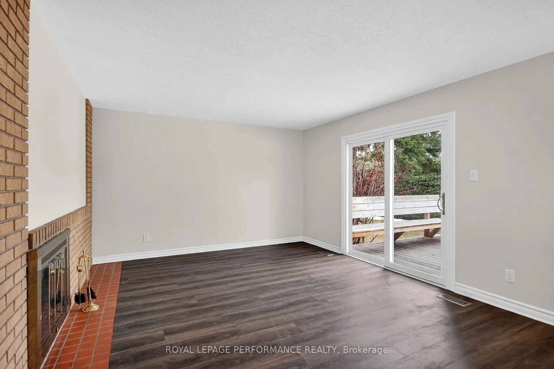 Photo 12 of 15 Hallowell Court, Ottawa, Arlington Woods — HOMEH