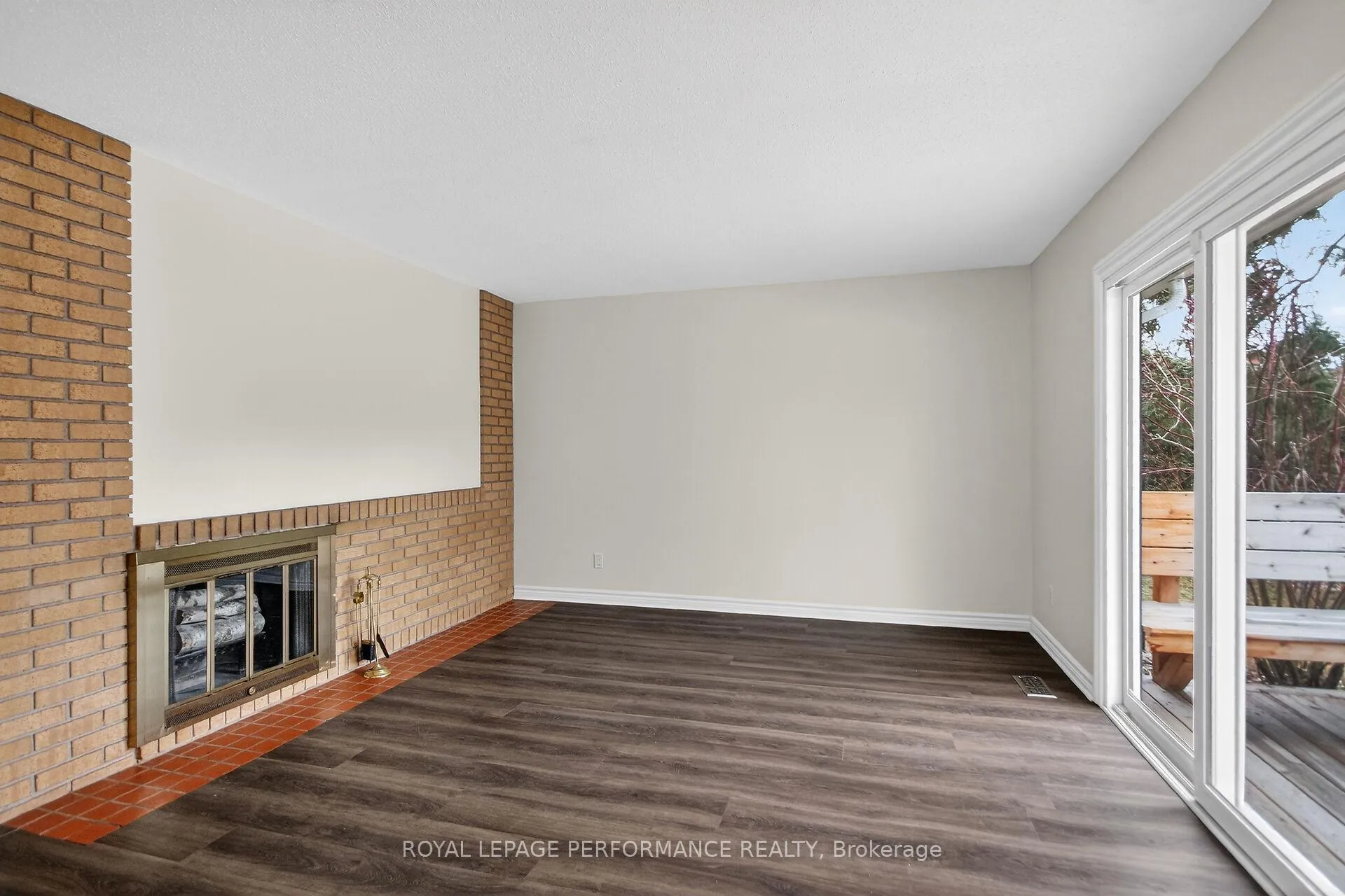 Photo 14 of 15 Hallowell Court, Ottawa, Arlington Woods — HOMEH