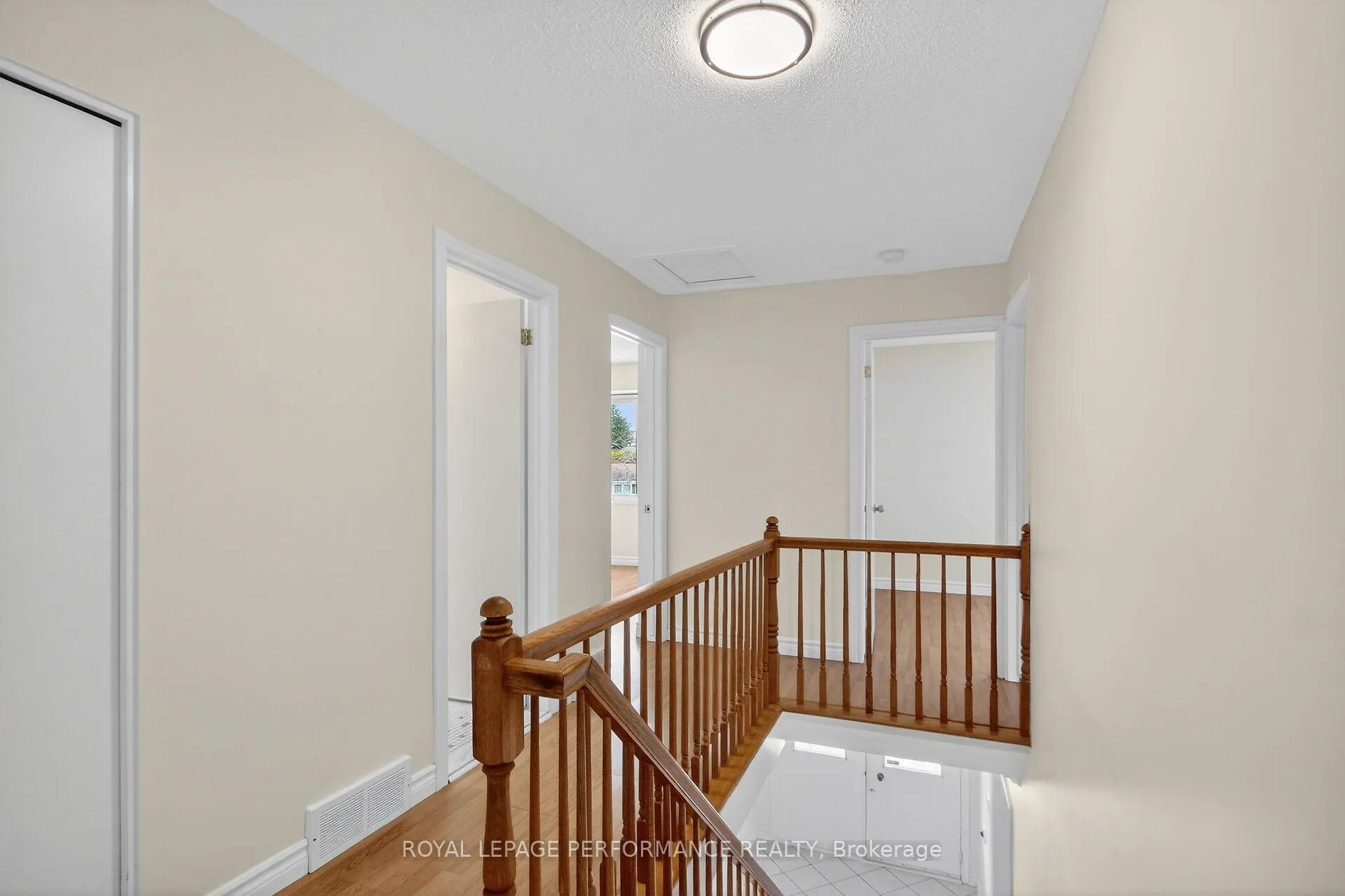 Photo 22 of 15 Hallowell Court, Ottawa, Arlington Woods — HOMEH