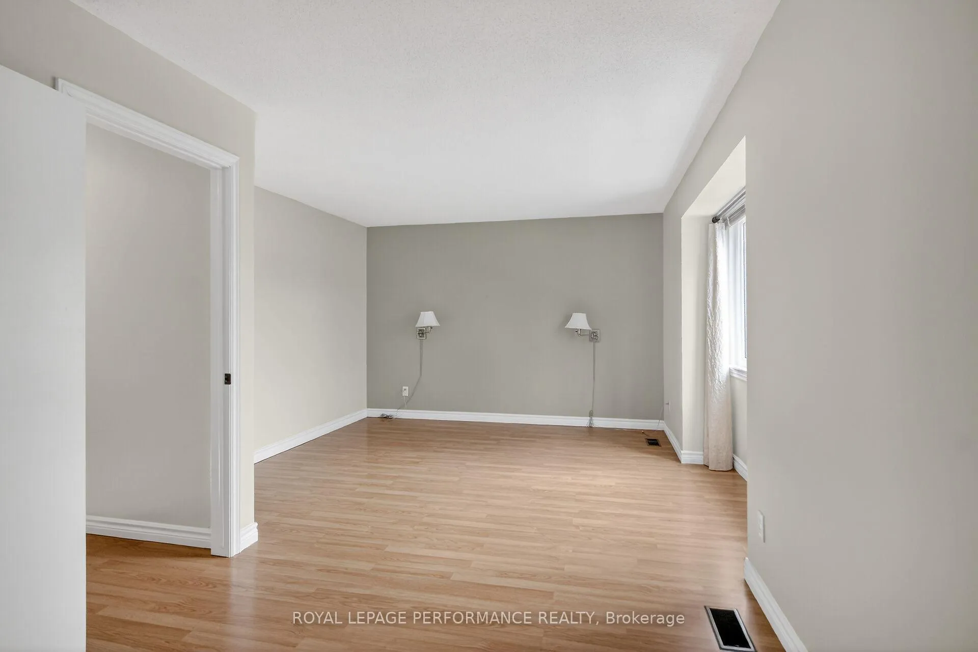 Photo 23 of 15 Hallowell Court, Ottawa, Arlington Woods — HOMEH