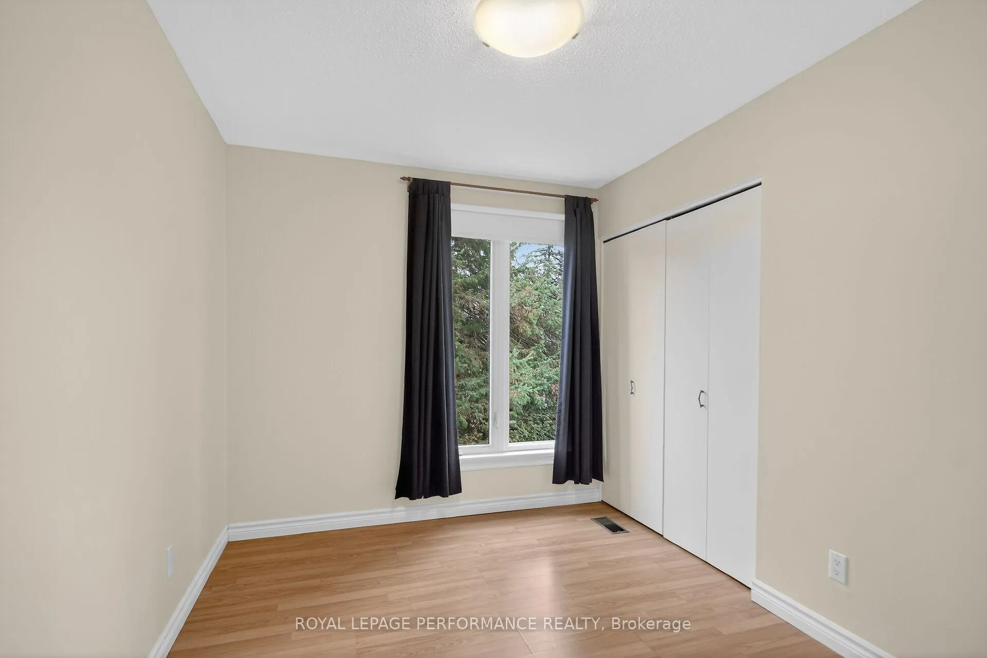 Photo 30 of 15 Hallowell Court, Ottawa, Arlington Woods — HOMEH