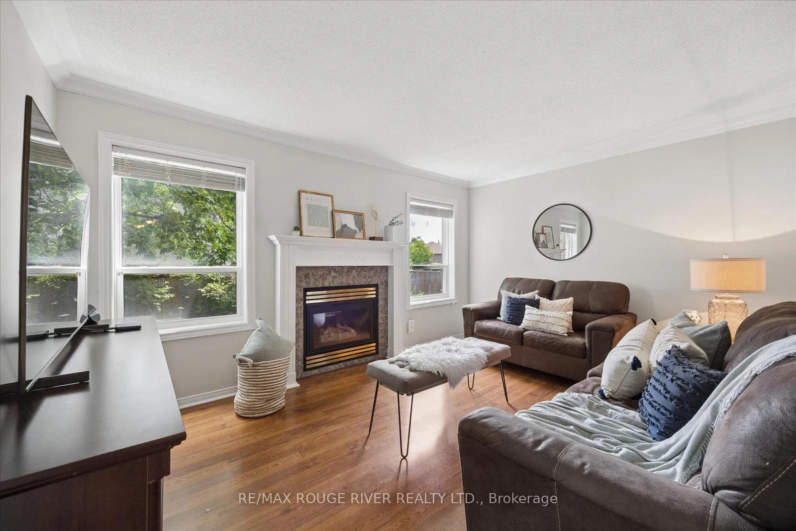 Photo 13 of 33 Shore Avenue, Whitby, Rolling Acres — HOMEH