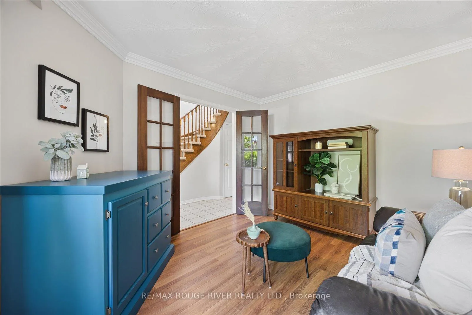 Photo 17 of 33 Shore Avenue, Whitby, Rolling Acres — HOMEH
