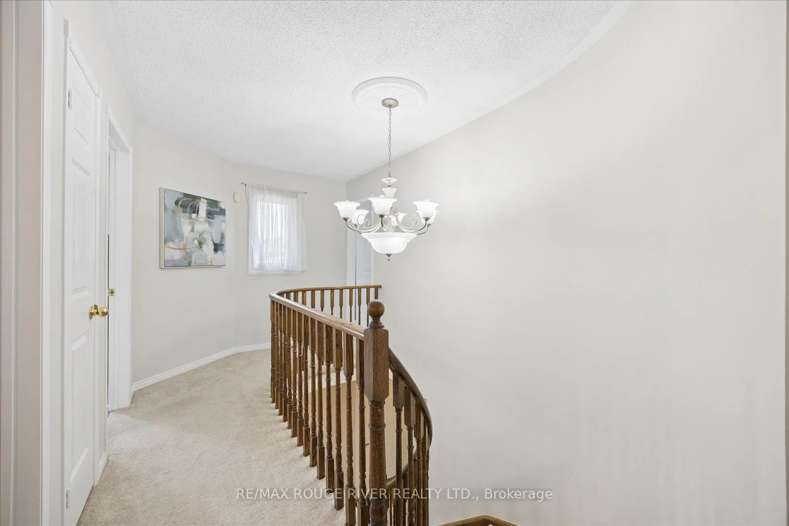 Photo 23 of 33 Shore Avenue, Whitby, Rolling Acres — HOMEH