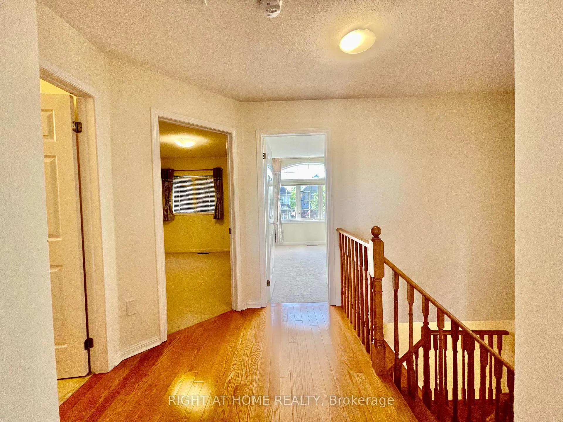 Photo 12 of 753 Bur Oak Avenue, Markham, Wismer — HOMEH