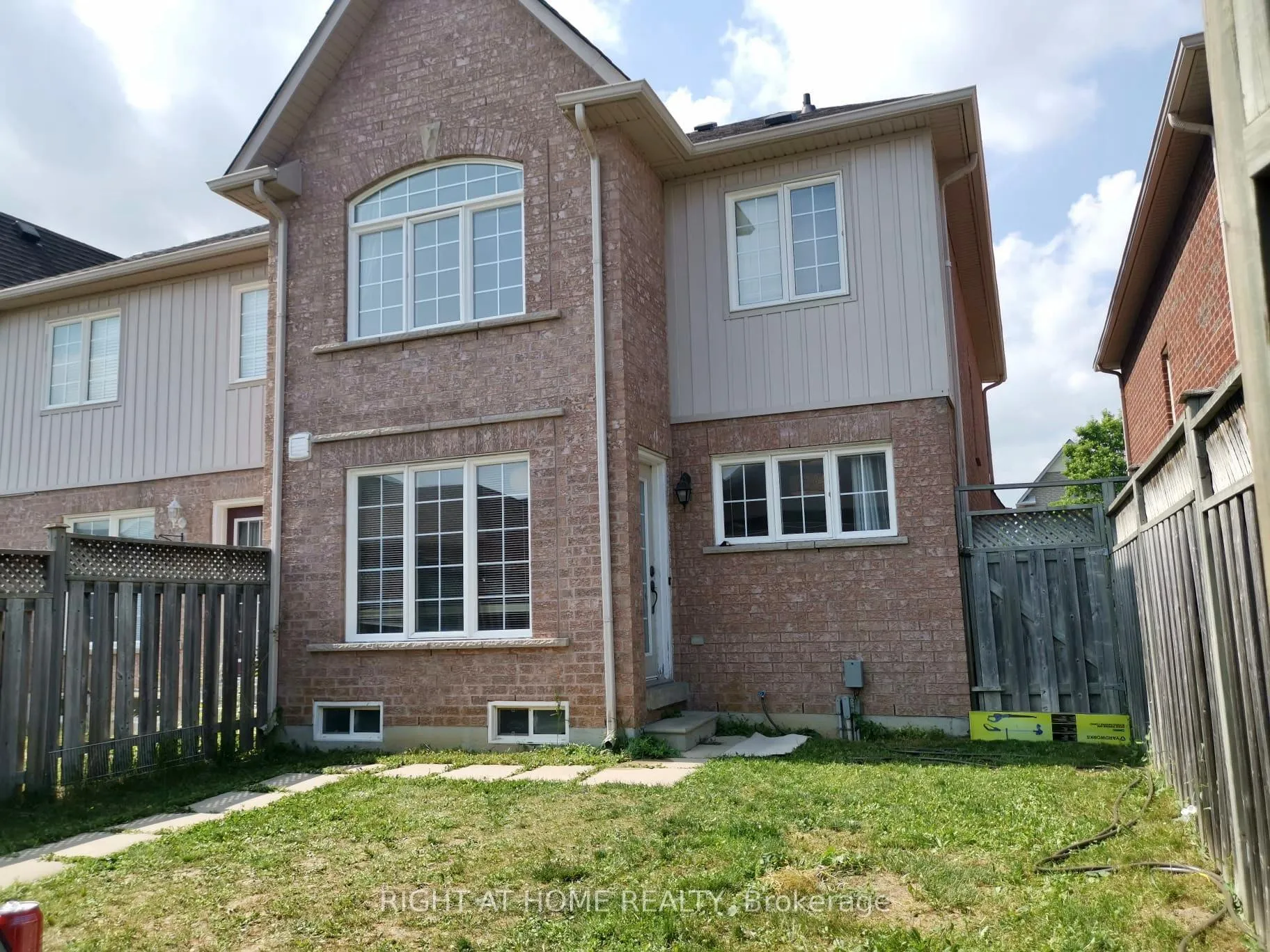 Photo 21 of 753 Bur Oak Avenue, Markham, Wismer — HOMEH