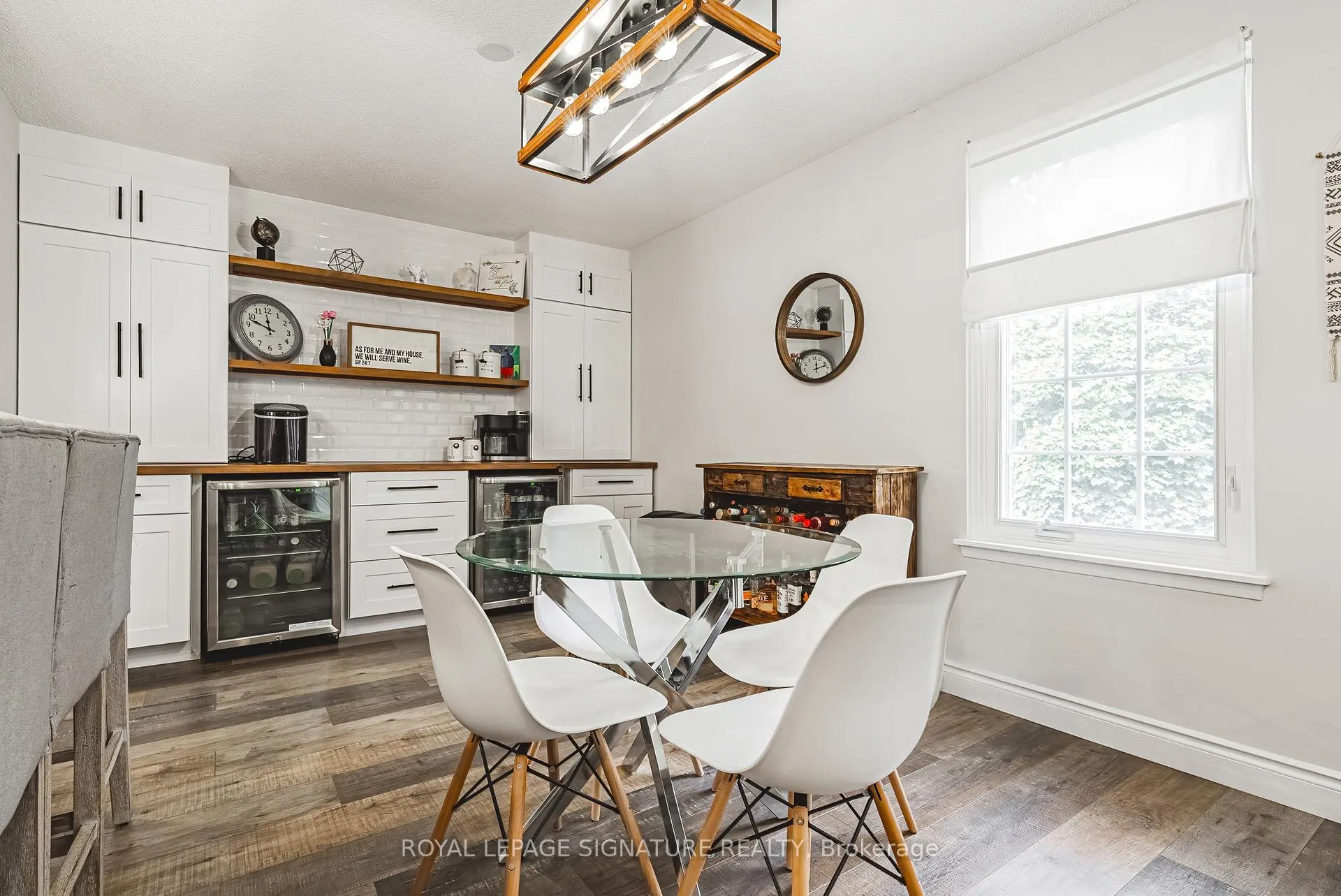 Photo 13 of 16 Apex Court, Hamilton, Stoney Creek — HOMEH