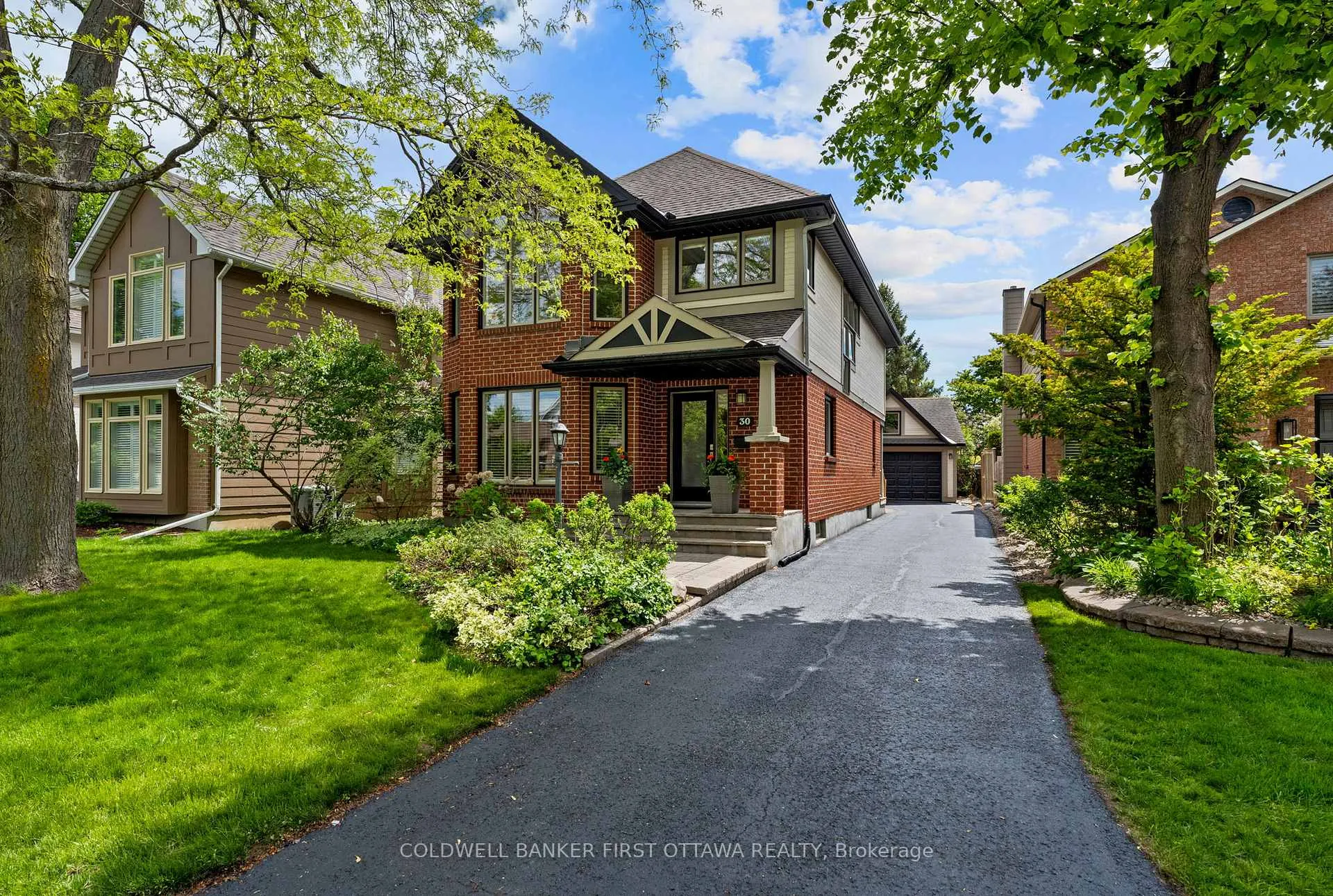 Photo 3 of 30 Castlethorpe Crescent, Ottawa, Centrepointe — HOMEH
