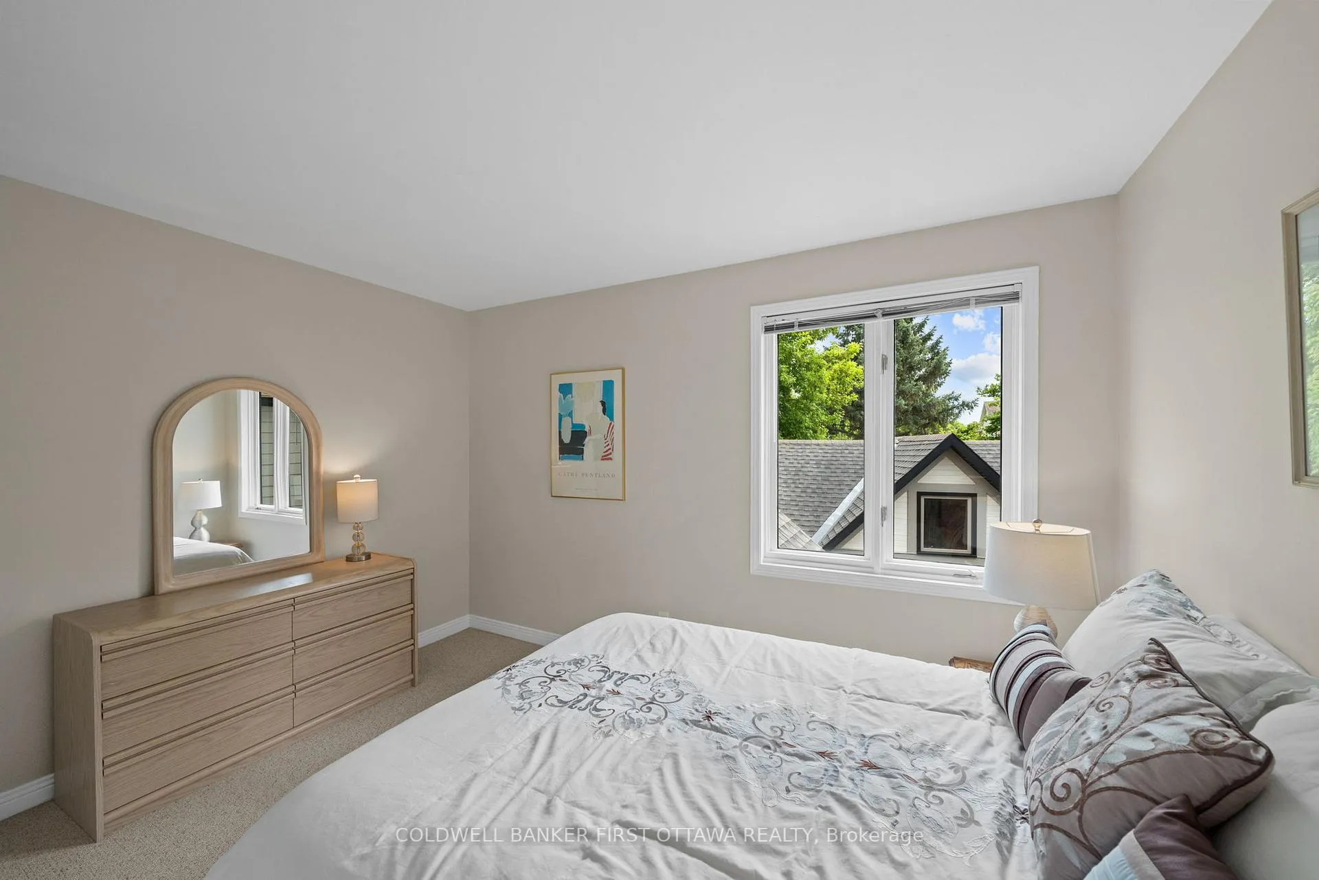Photo 28 of 30 Castlethorpe Crescent, Ottawa, Centrepointe — HOMEH