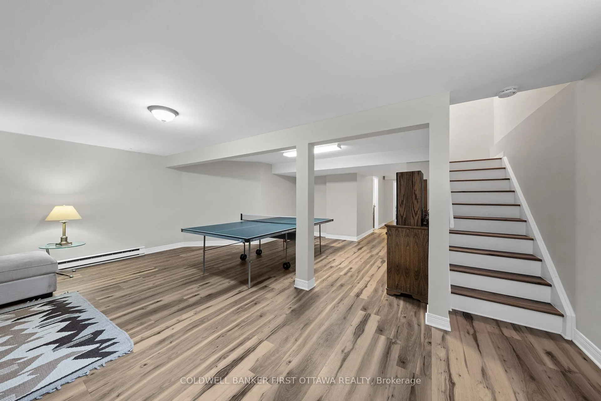 Photo 29 of 30 Castlethorpe Crescent, Ottawa, Centrepointe — HOMEH