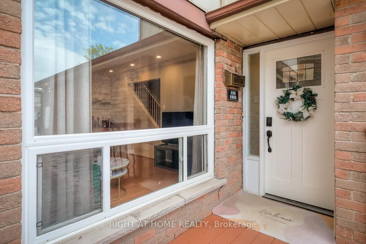 Photo 4 of 37 McKnight Drive, Scarborough, Malvern — HOMEH