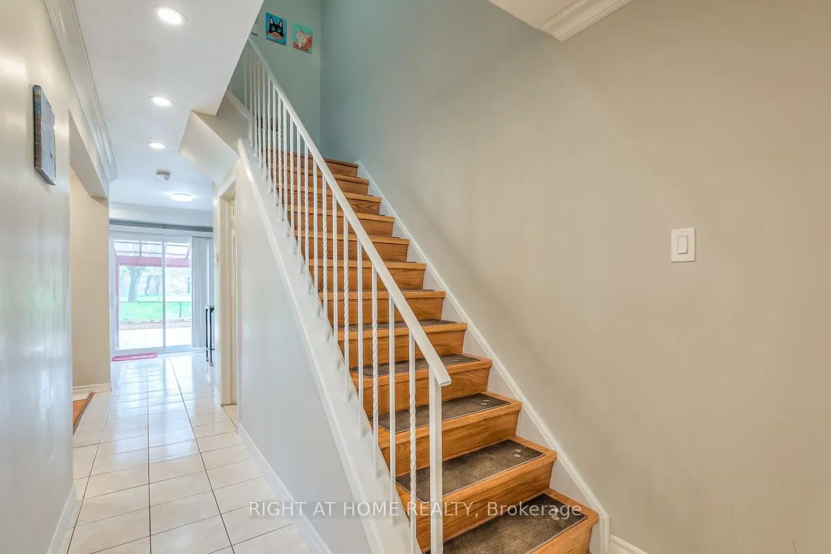 Photo 17 of 37 McKnight Drive, Scarborough, Malvern — HOMEH