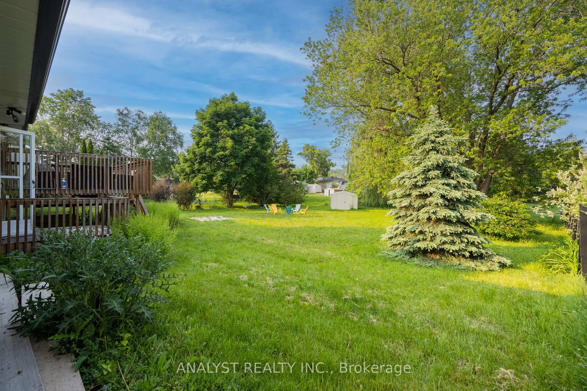 Photo 4 of 17 Kinsley Street, King, Nobleton — HOMEH