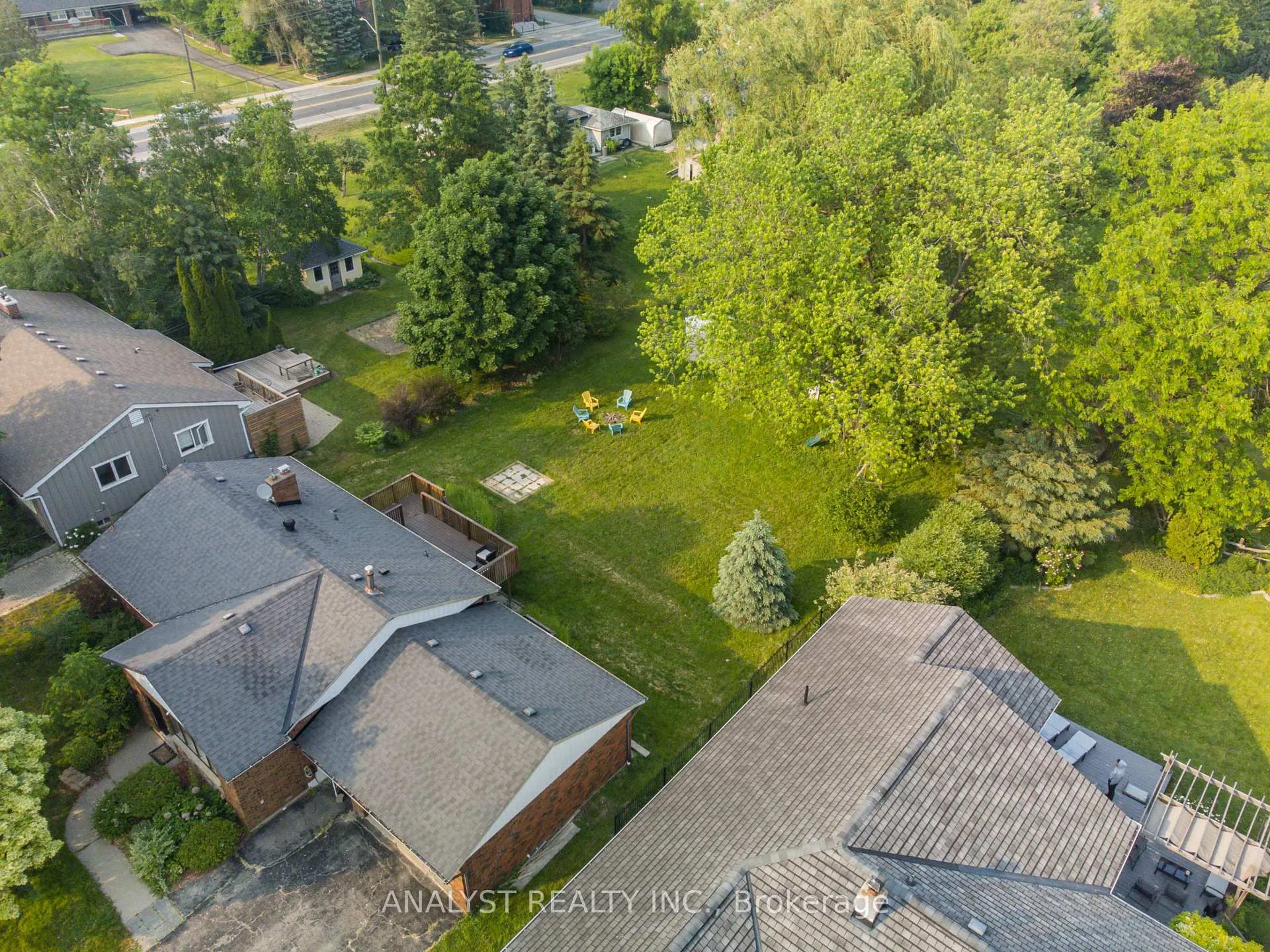 Photo 5 of 17 Kinsley Street, King, Nobleton — HOMEH