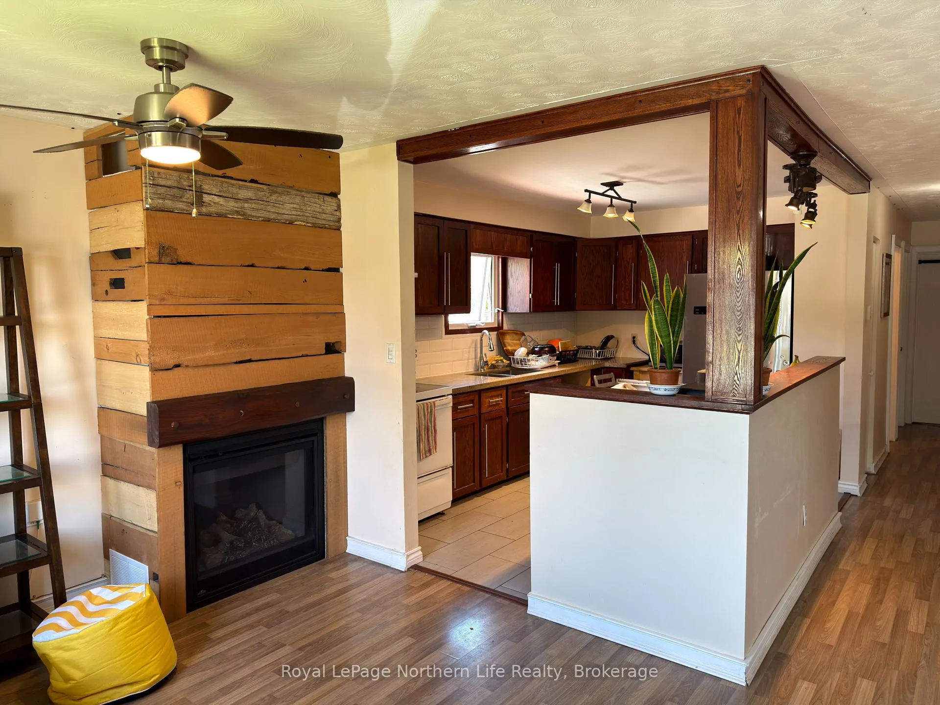 Photo 6 of 19 Belleview Crescent, North Bay, College Heights — HOMEH