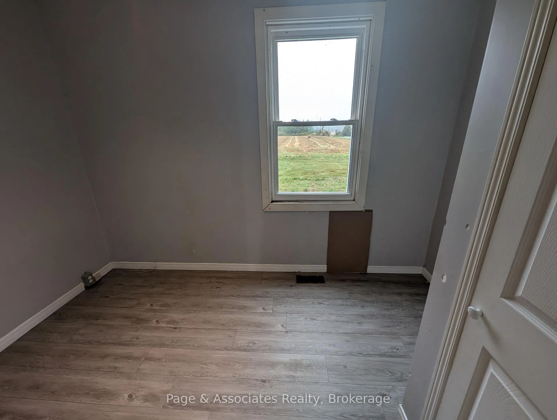 Photo 16 of 1070 Betty Road, West Nipissing, Verner — HOMEH